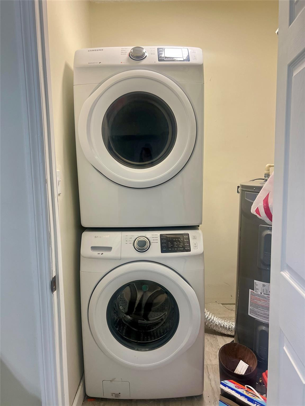 WOODS OF EMERALD HILLS PH - Residential