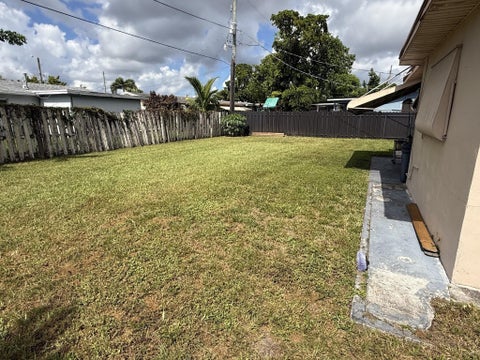 Tiny photo for 2287 NW 81ST Avenue, Sunrise, FL 33322 (MLS # B26088901)