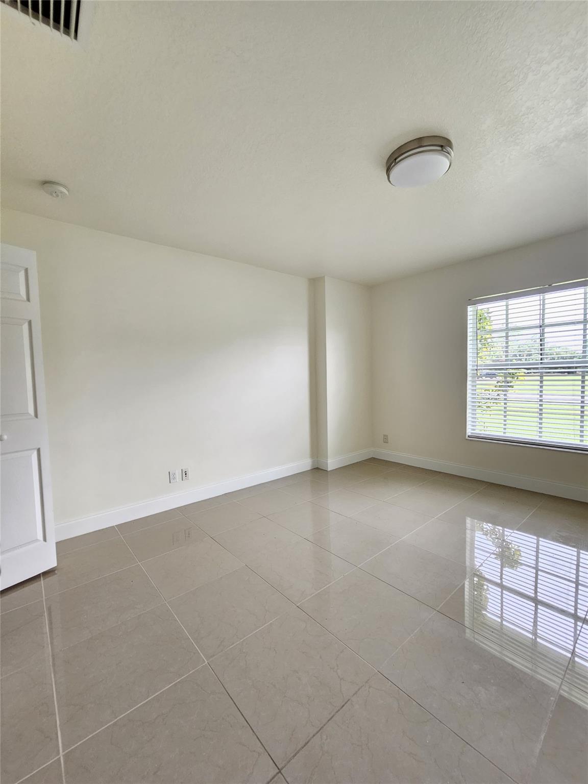 Port St Lucie Sec 35 - Residential Lease