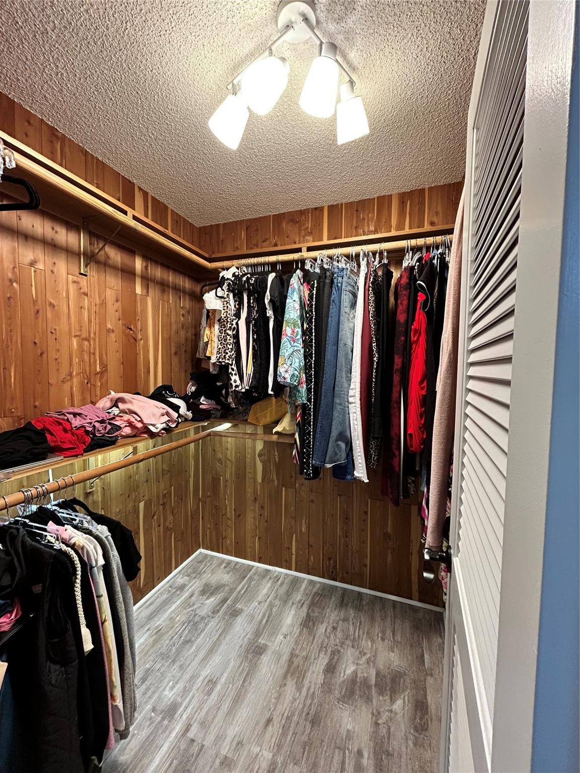 Ambassadors East - Residential