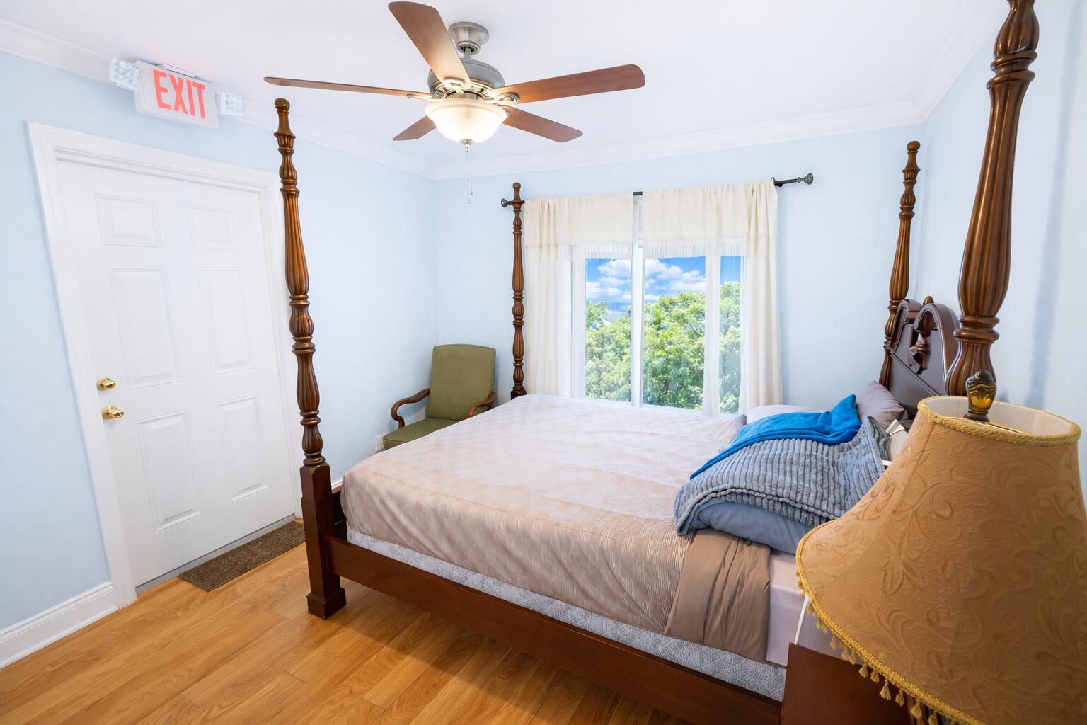 View photos, virtual tours, details... 3700 NW 27th Street