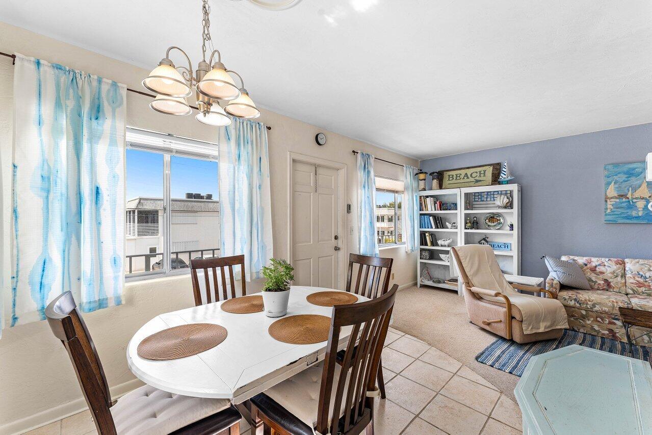 MURRY HILLS APT BLDG CONDO - Residential