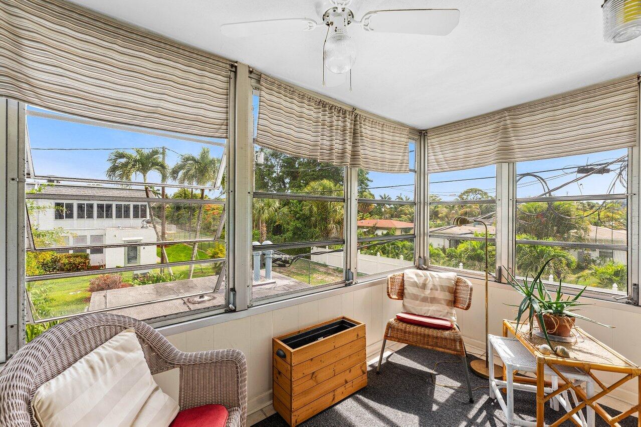 MURRY HILLS APT BLDG CONDO - Residential