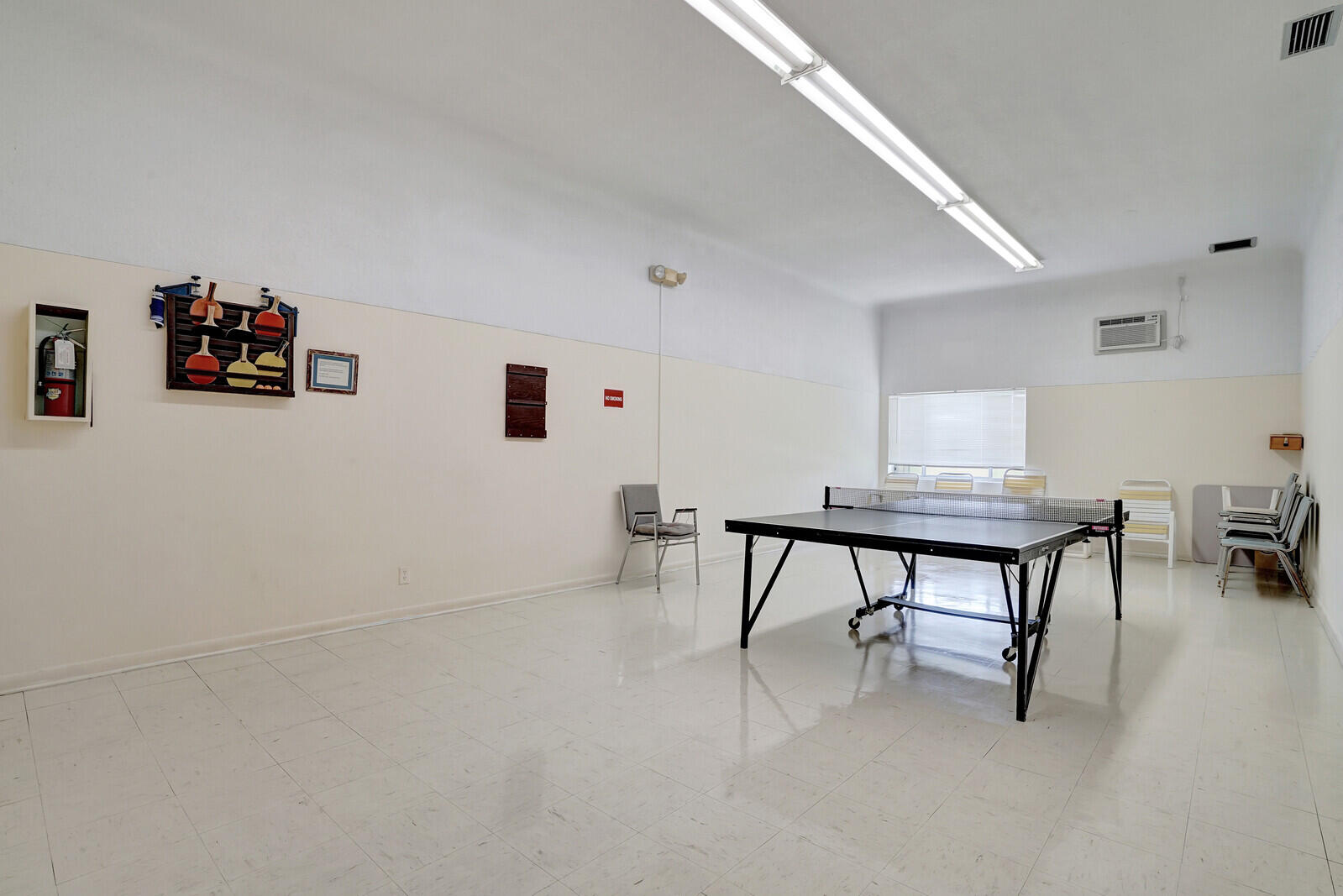 MURRY HILLS APT BLDG CONDO - Residential
