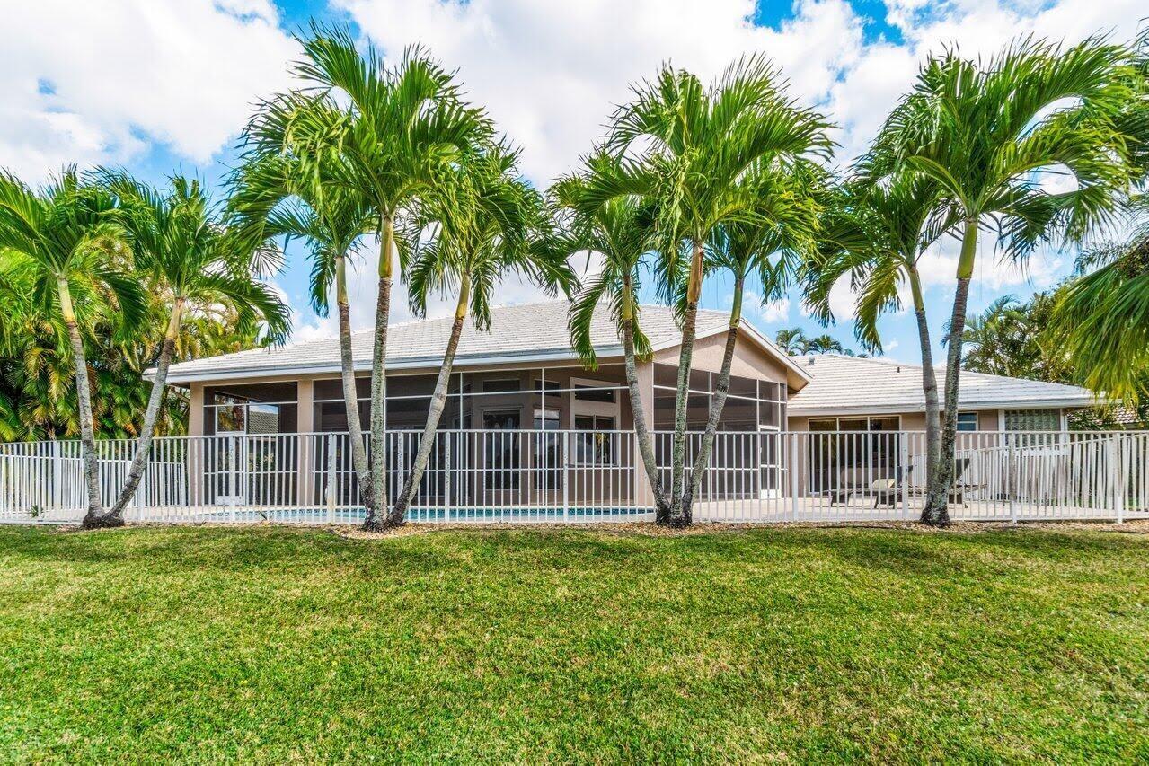 LAKEFIELD OF THE LANDINGS AT WELLINGTON - Residential