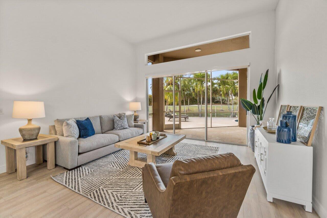 LAKEFIELD OF THE LANDINGS AT WELLINGTON - Residential