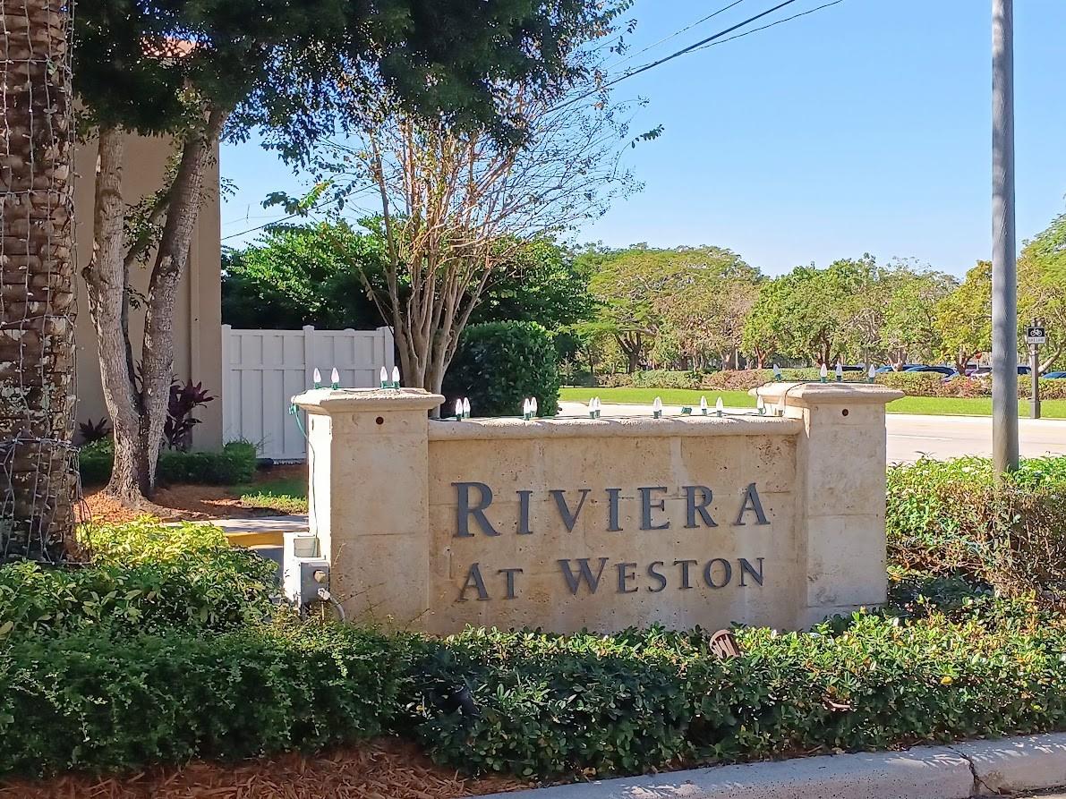Bonaventure 82-43 B - Residential Lease