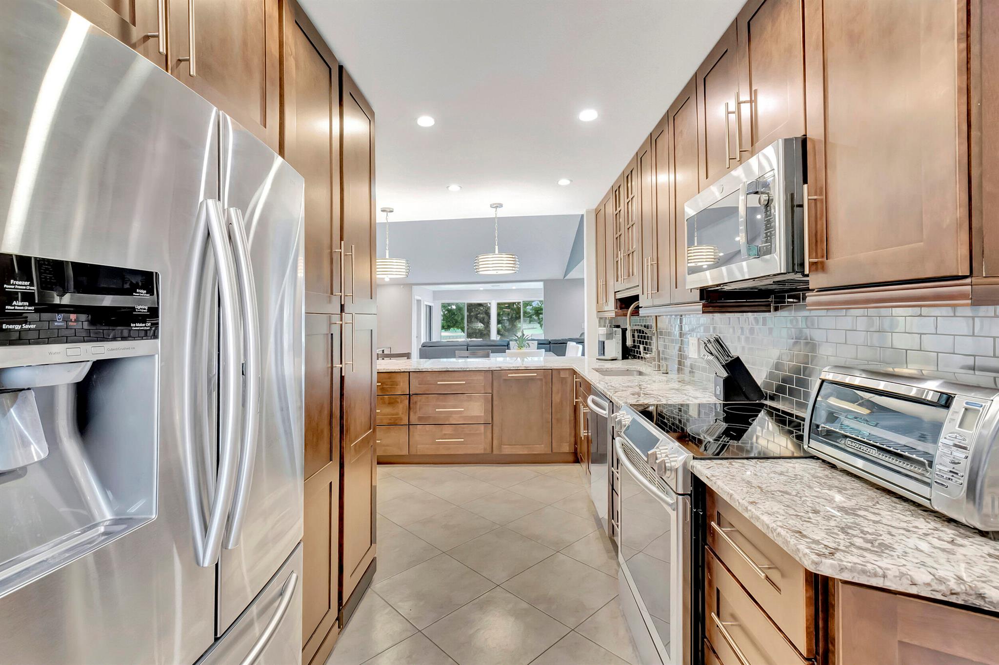 EASTGATE II AT HUNTERS RUN CONDO - Residential