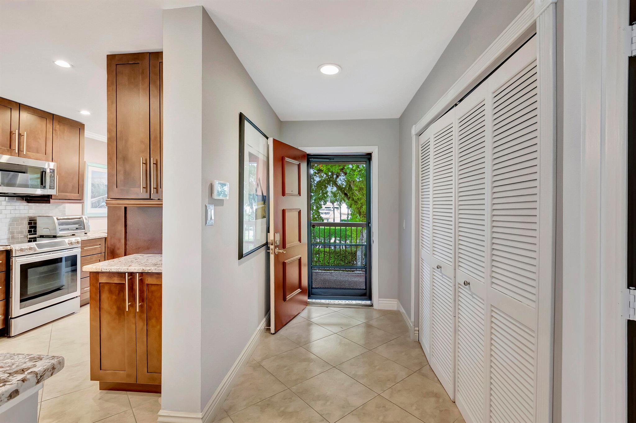 EASTGATE II AT HUNTERS RUN CONDO - Residential