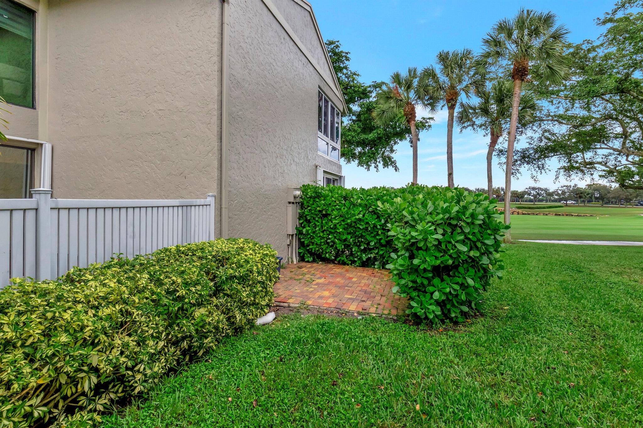 EASTGATE II AT HUNTERS RUN CONDO - Residential