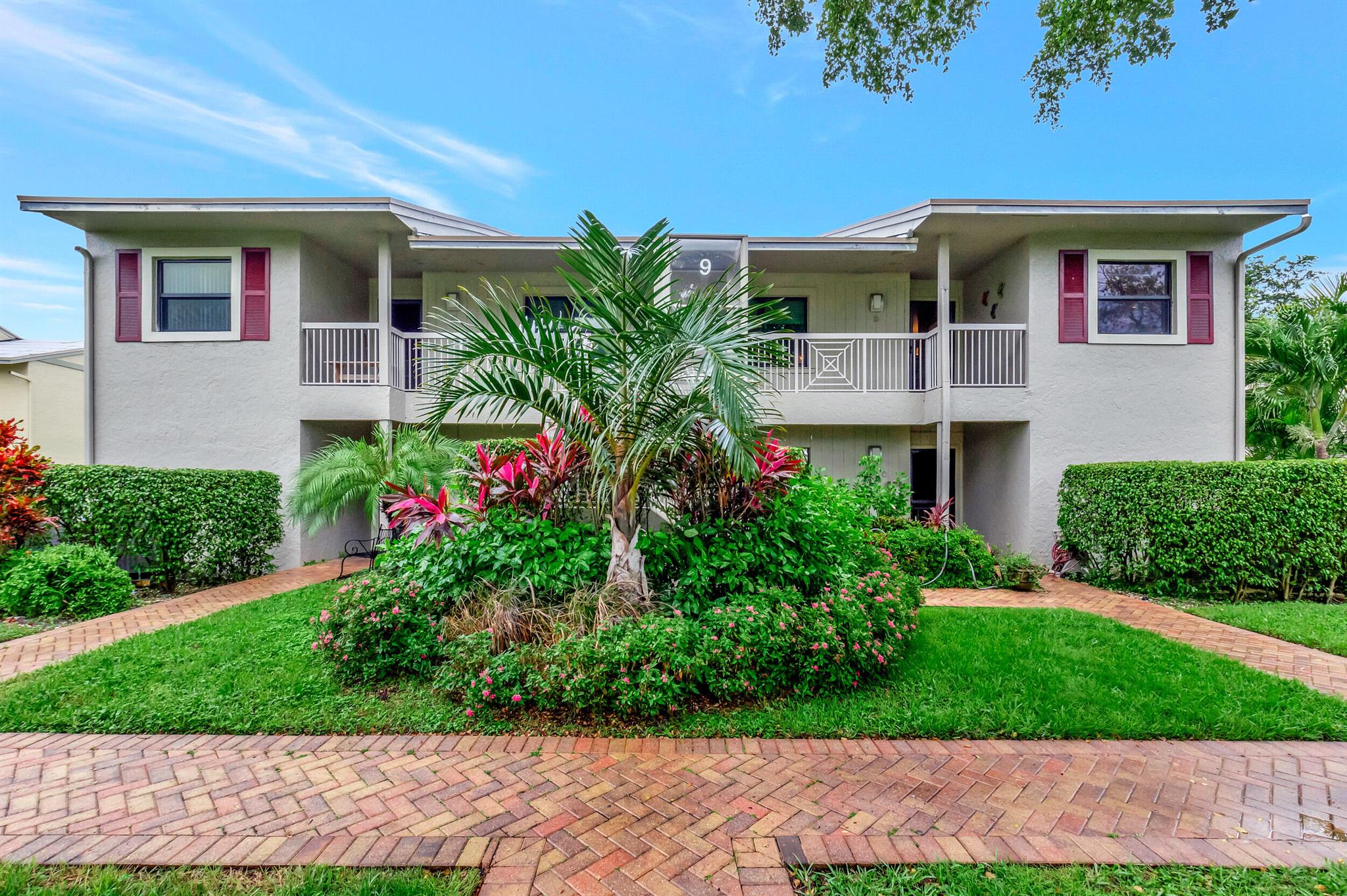 EASTGATE II AT HUNTERS RUN CONDO - Residential