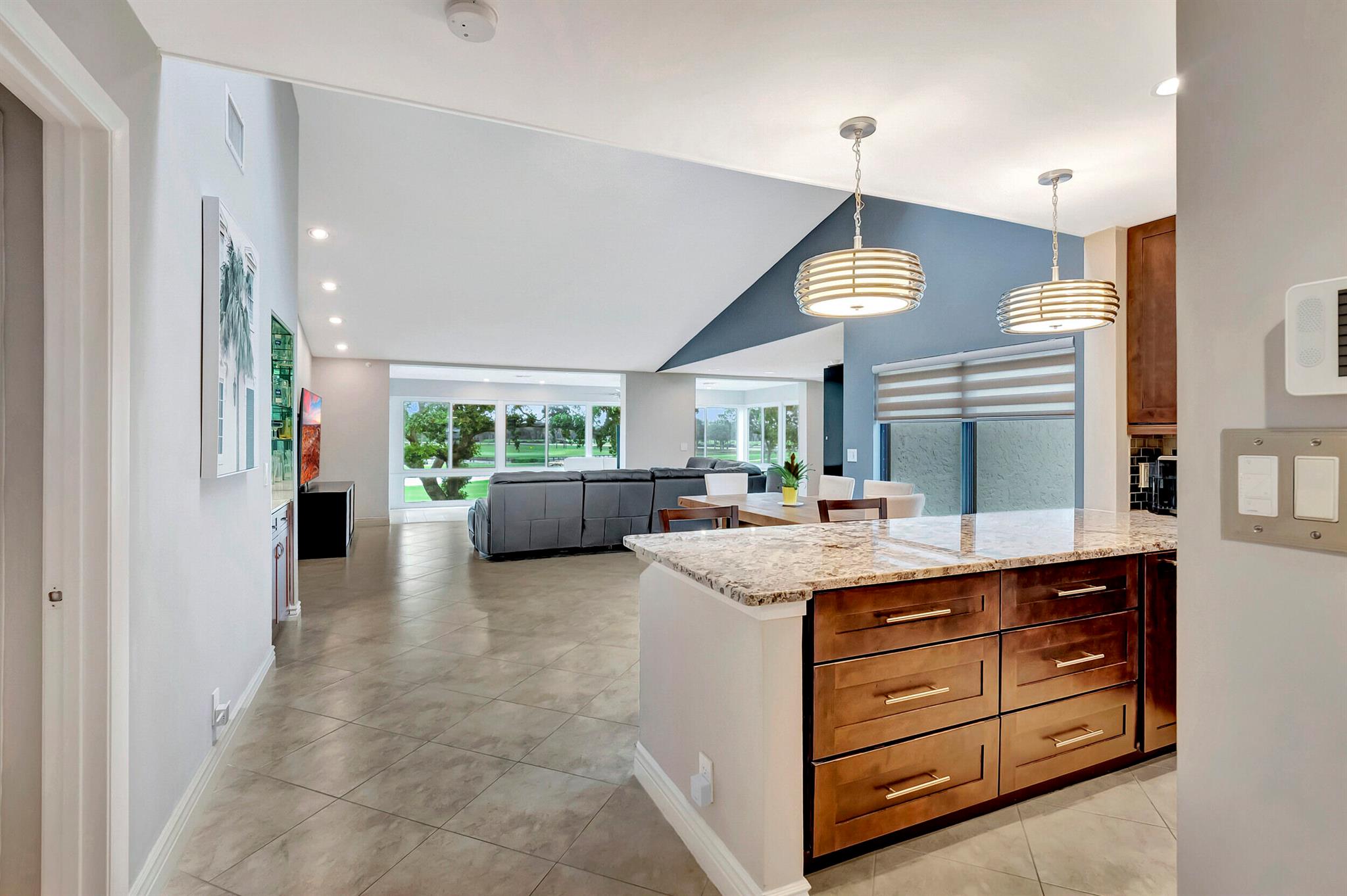 EASTGATE II AT HUNTERS RUN CONDO - Residential