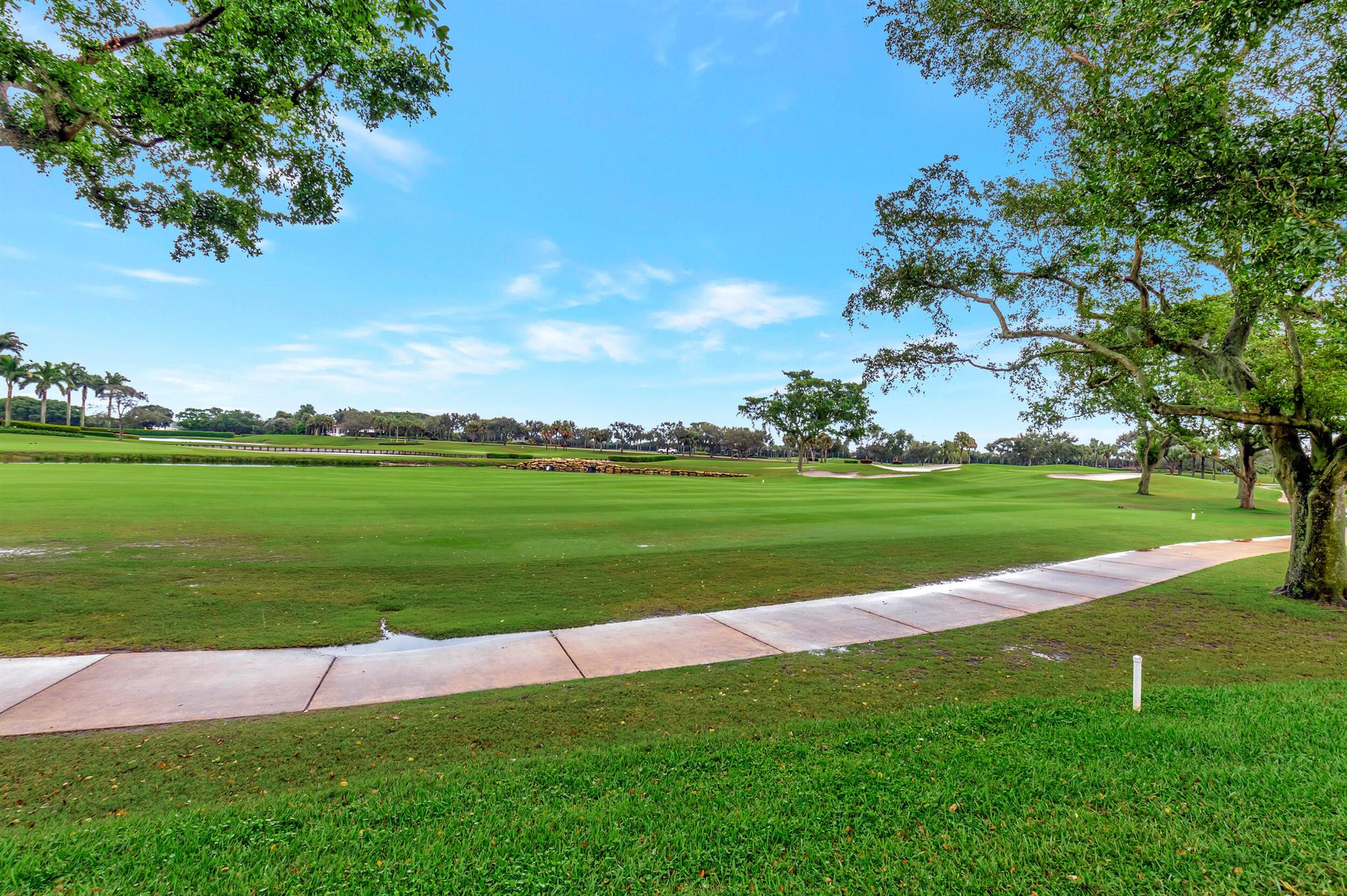EASTGATE II AT HUNTERS RUN CONDO - Residential
