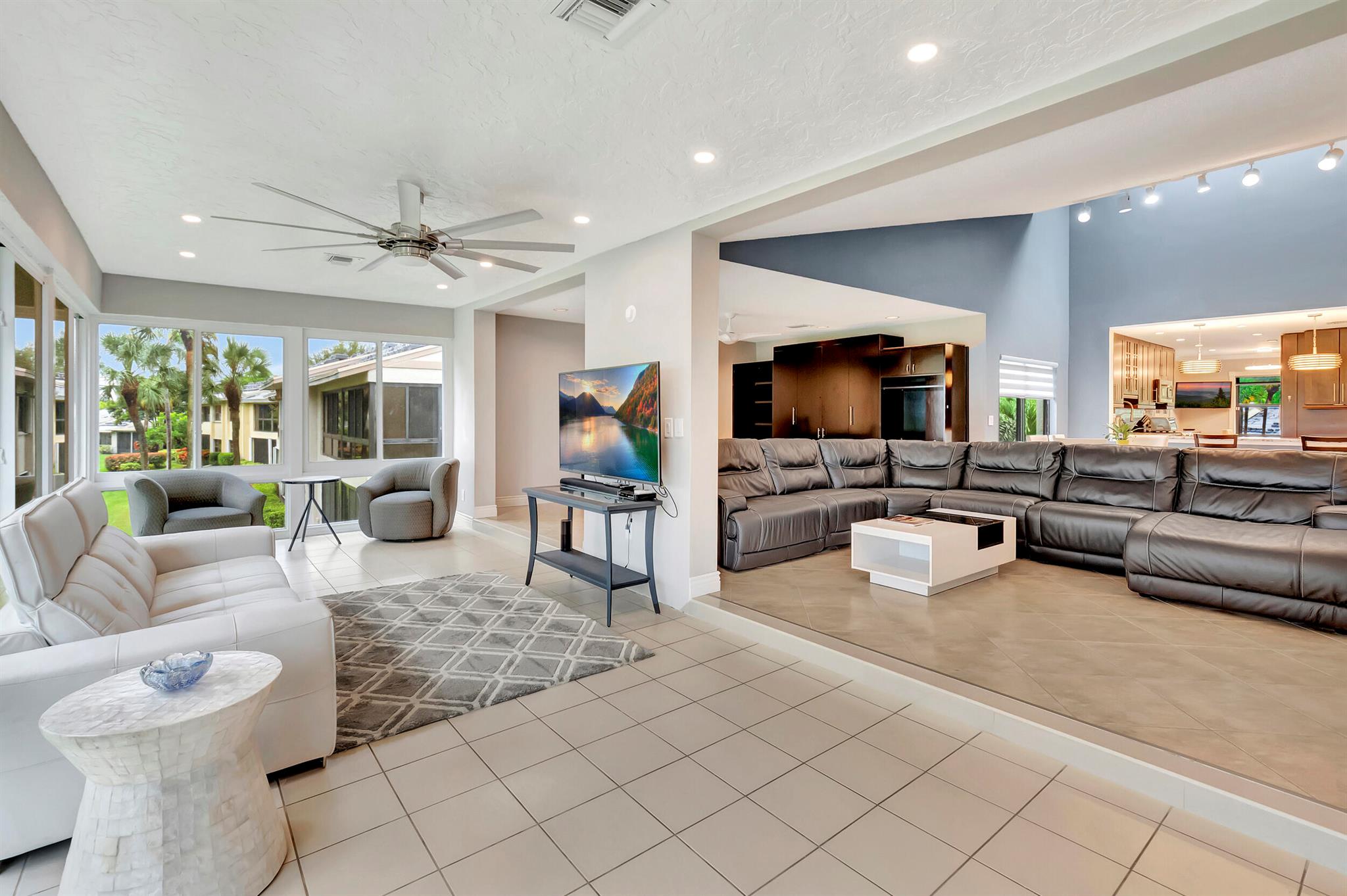 EASTGATE II AT HUNTERS RUN CONDO - Residential