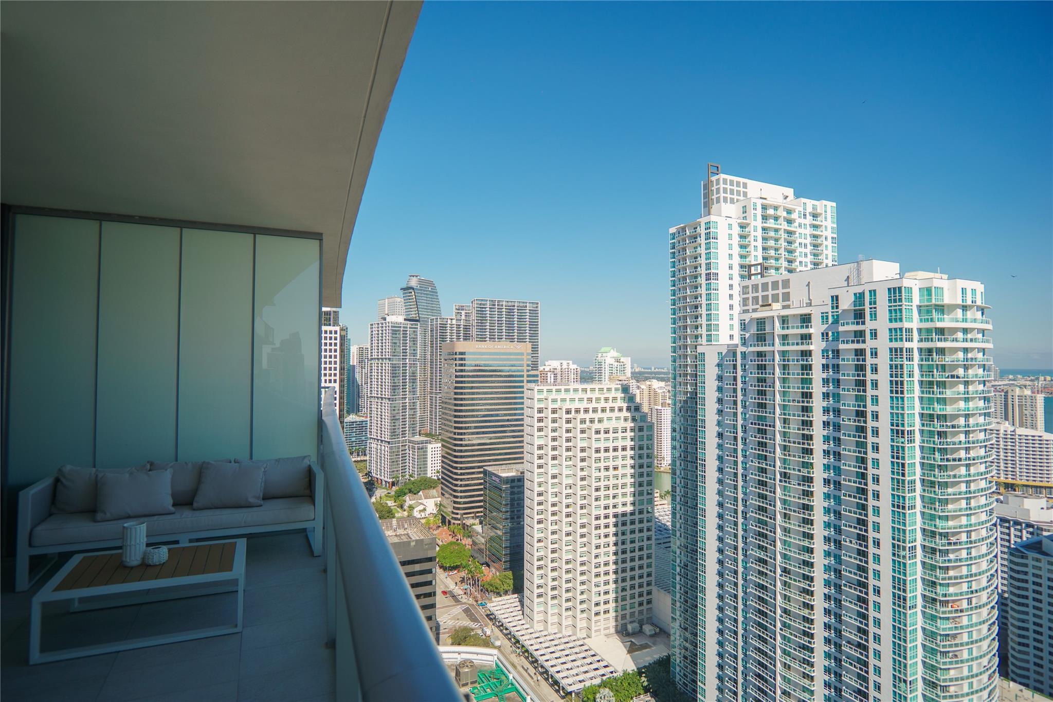 1010 Brickell Ave 4002
