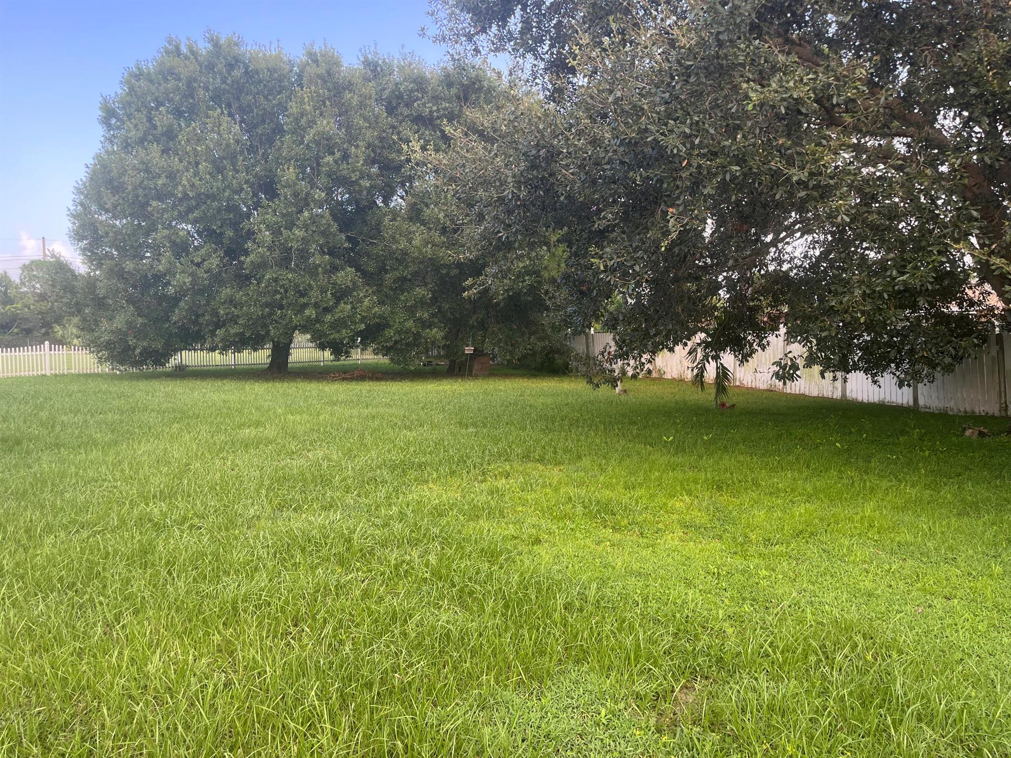 PORT ST LUCIE SECTION 9 - Residential Lease