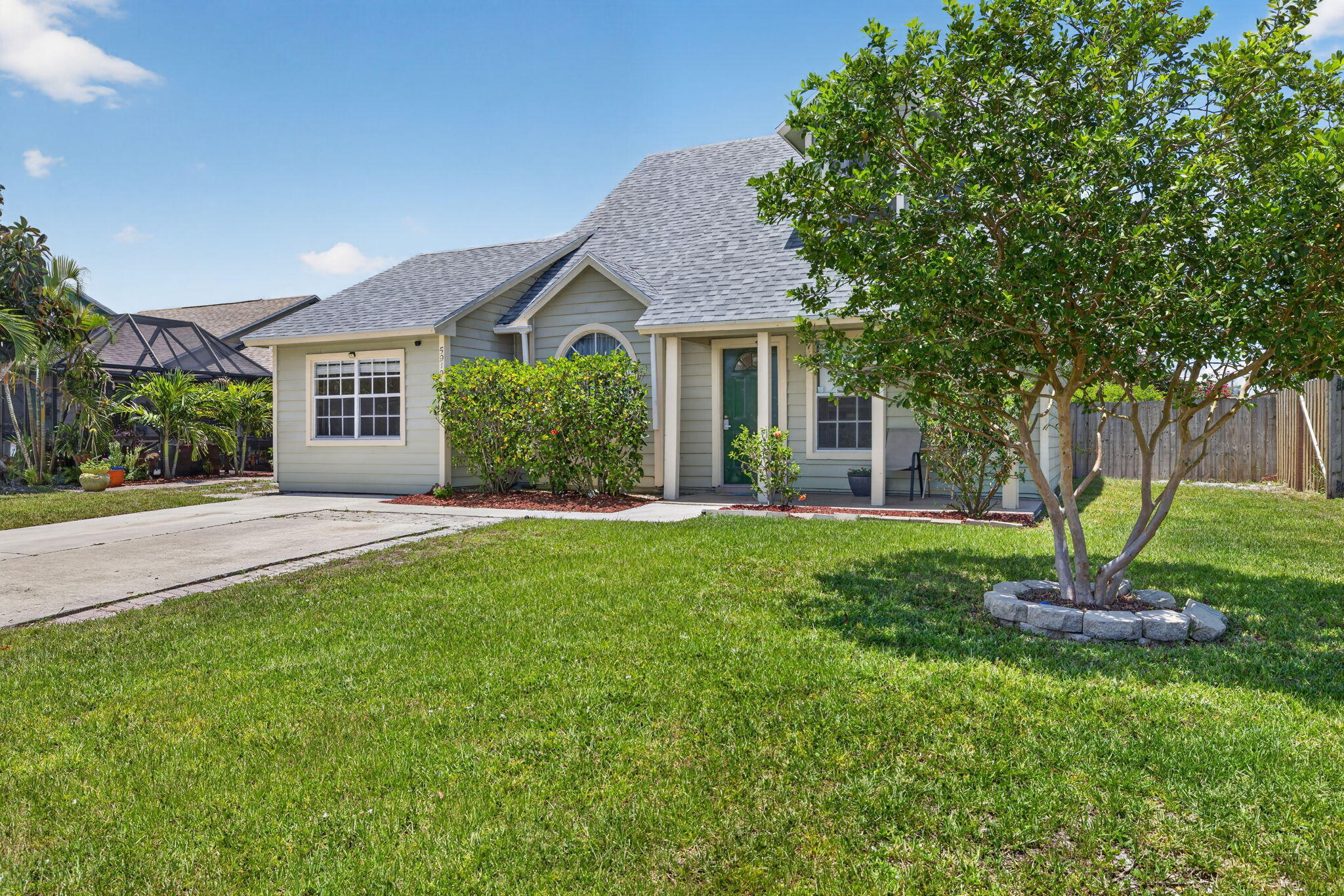 5919 SE Pine Drive