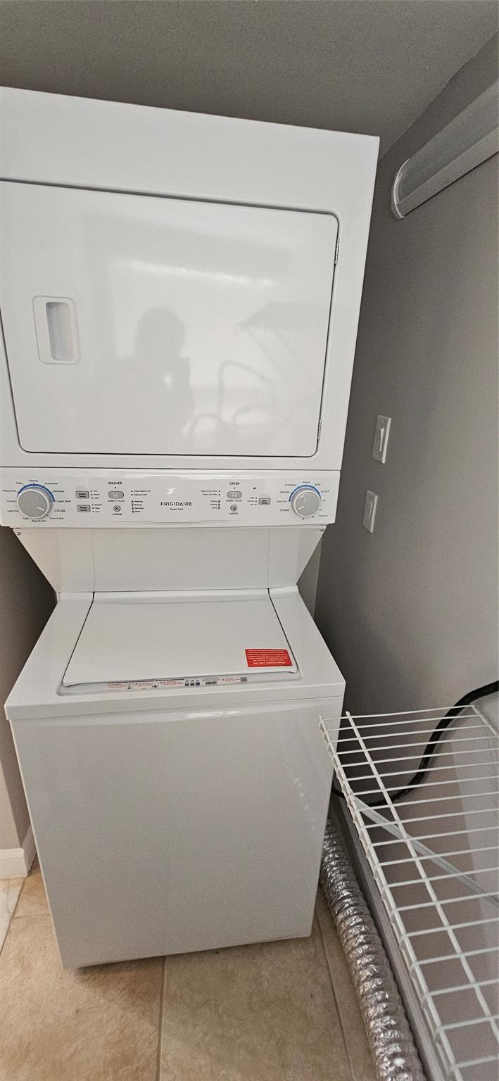 North Margate 50-4 B - Residential Lease