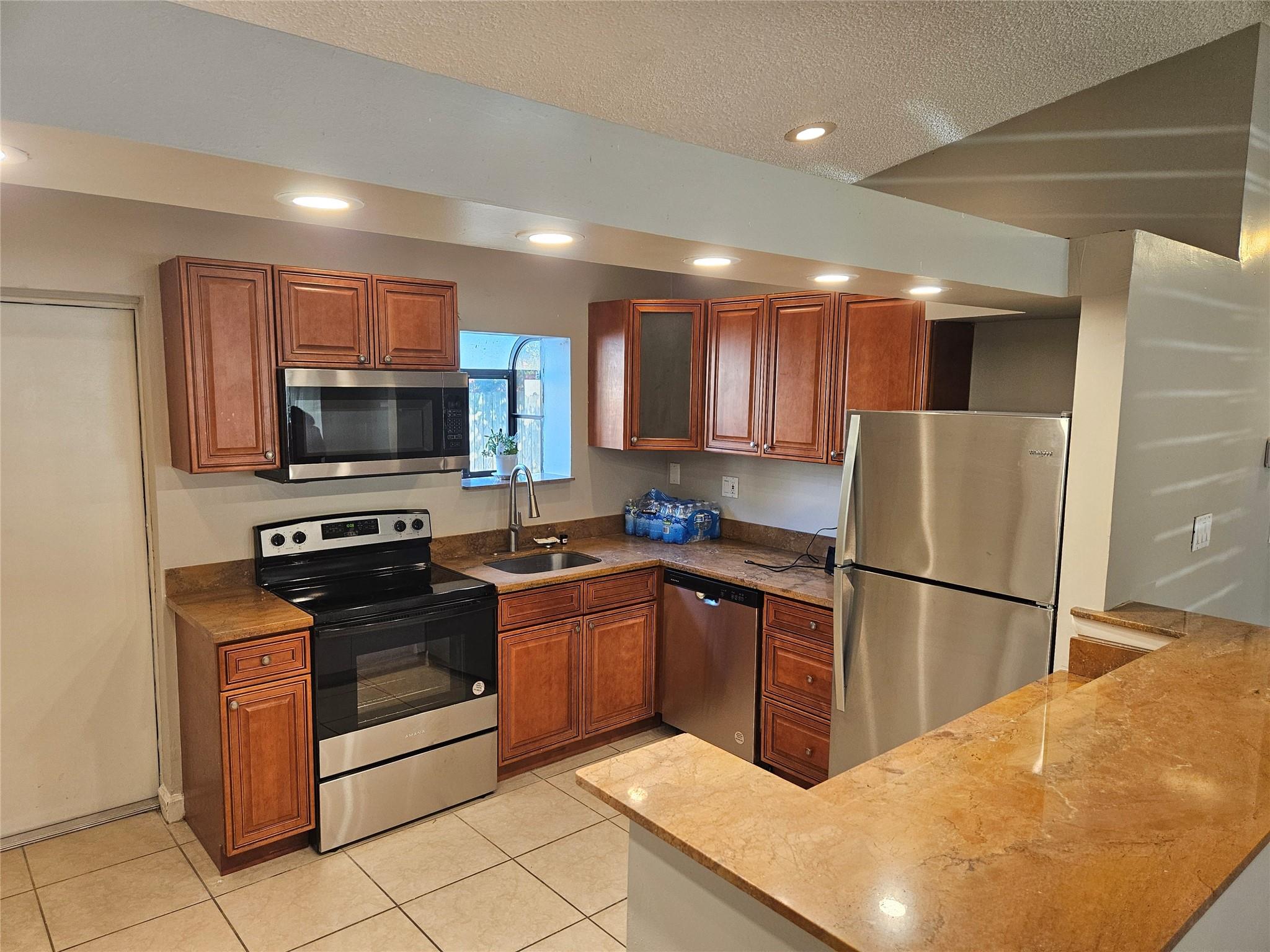 North Margate 50-4 B - Residential Lease