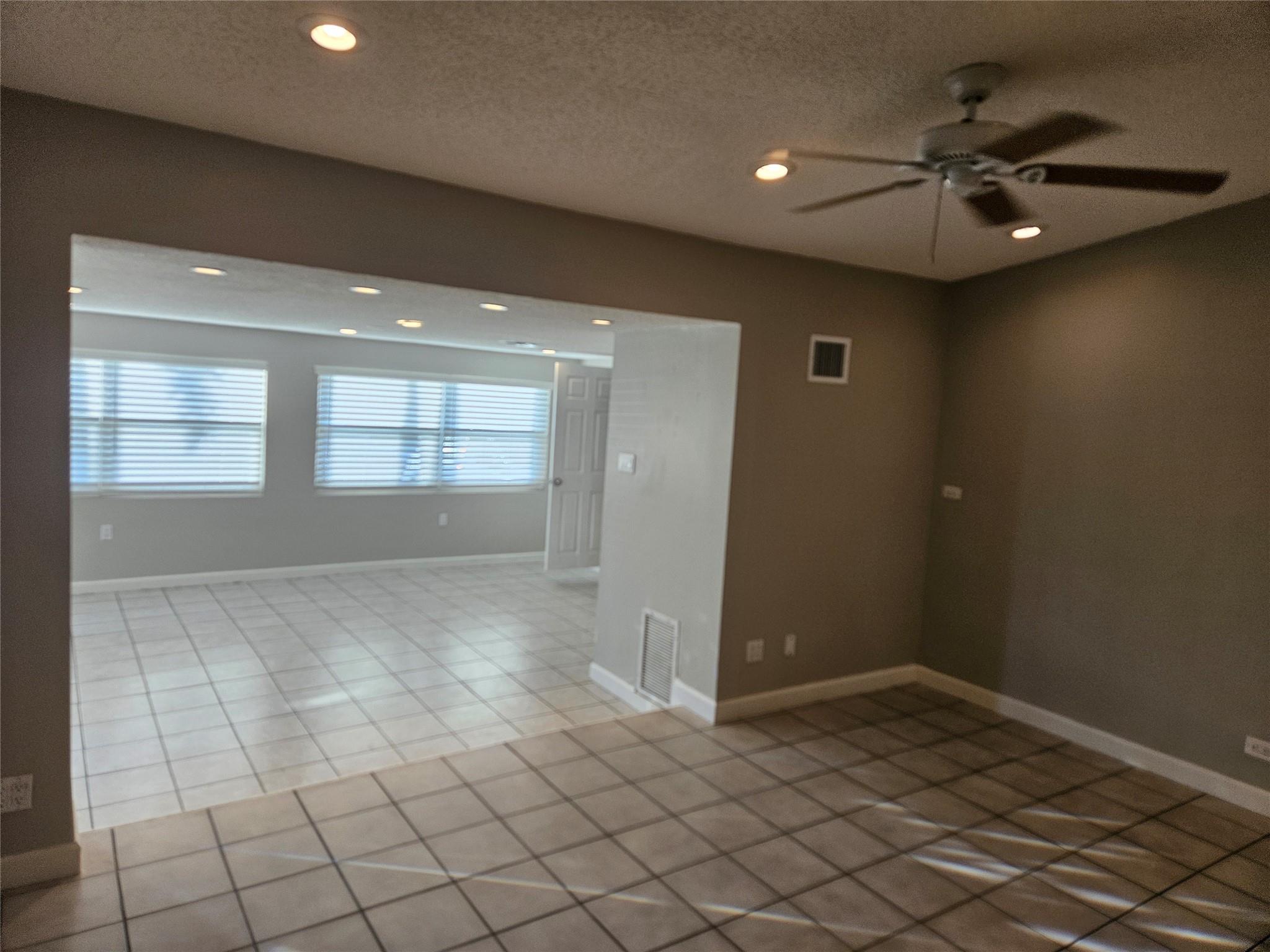 North Margate 50-4 B - Residential Lease