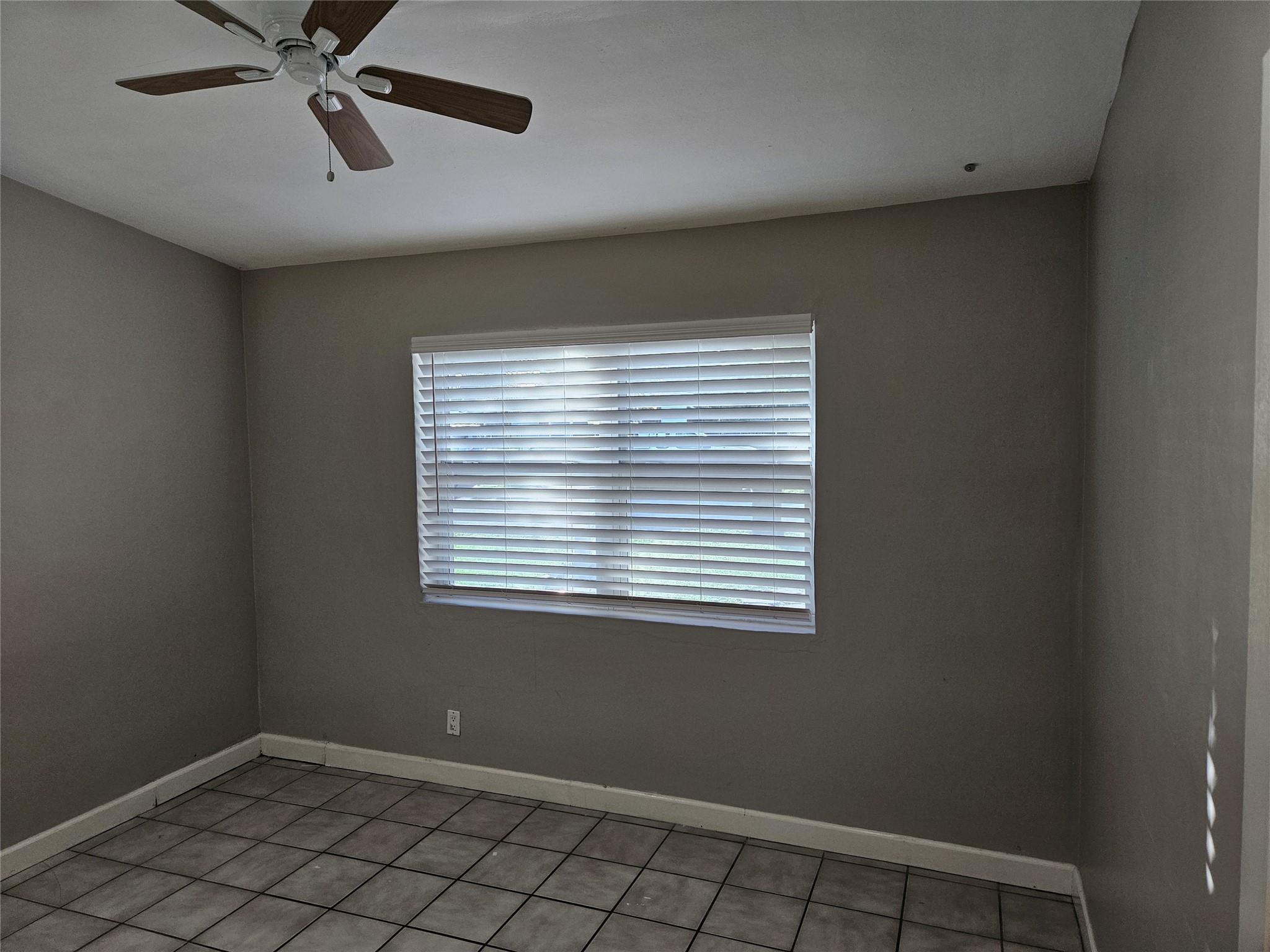 North Margate 50-4 B - Residential Lease