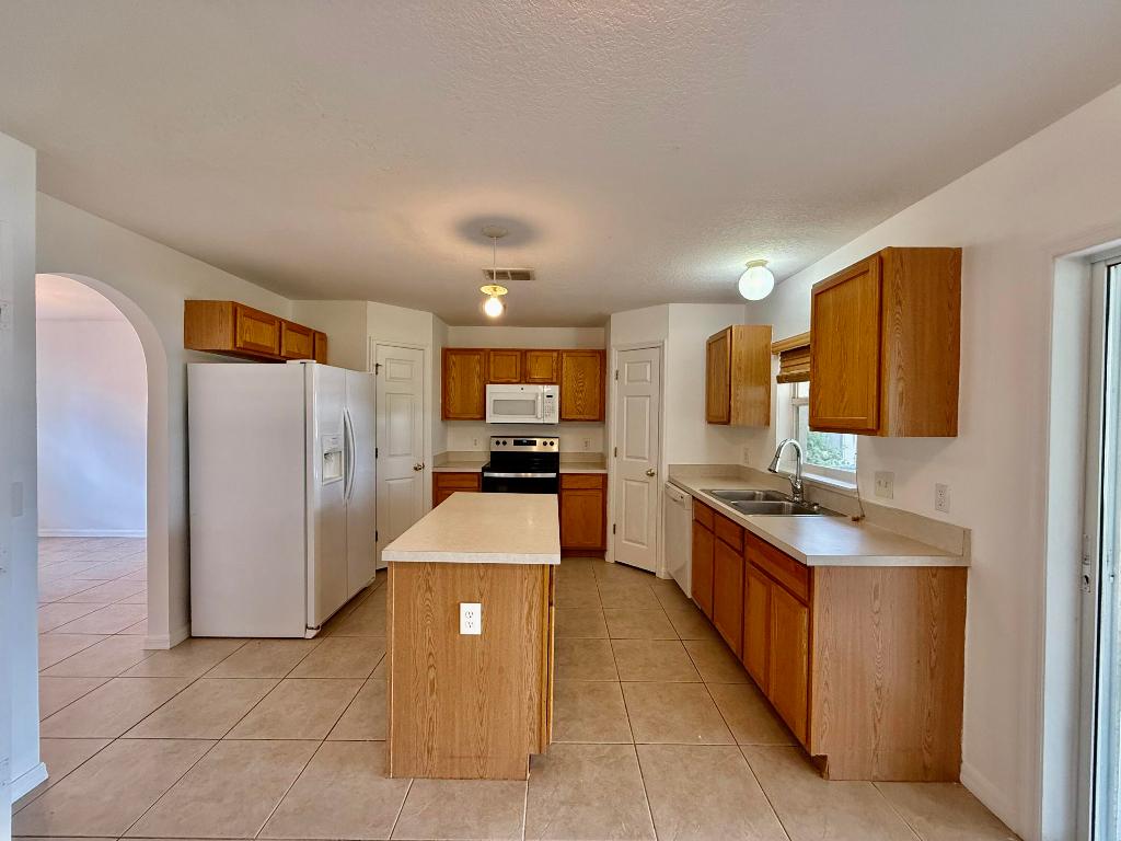 MAJESTIC OAKS SUBDIVISION - Residential