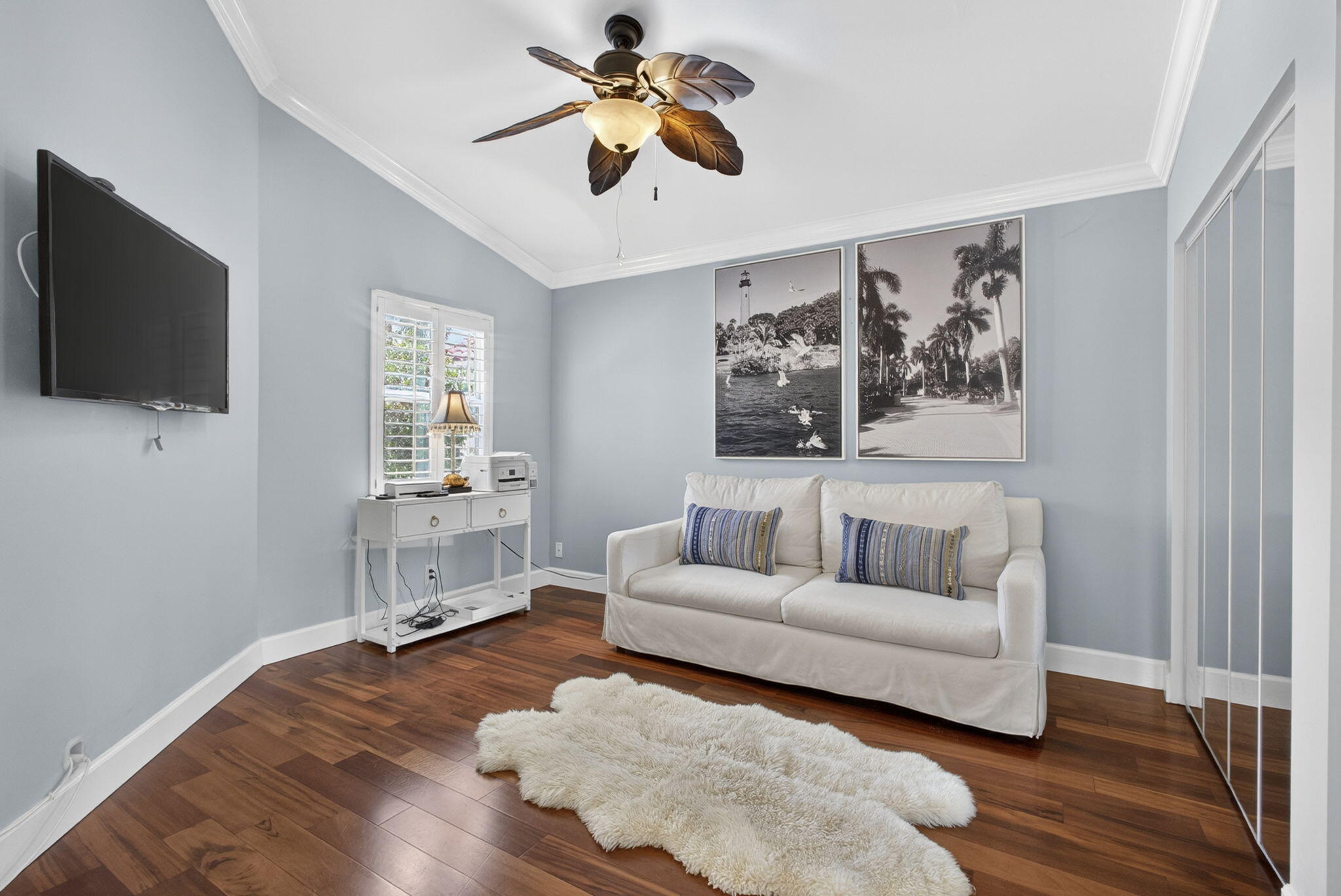 CRYSTAL POINTE 2 - Residential