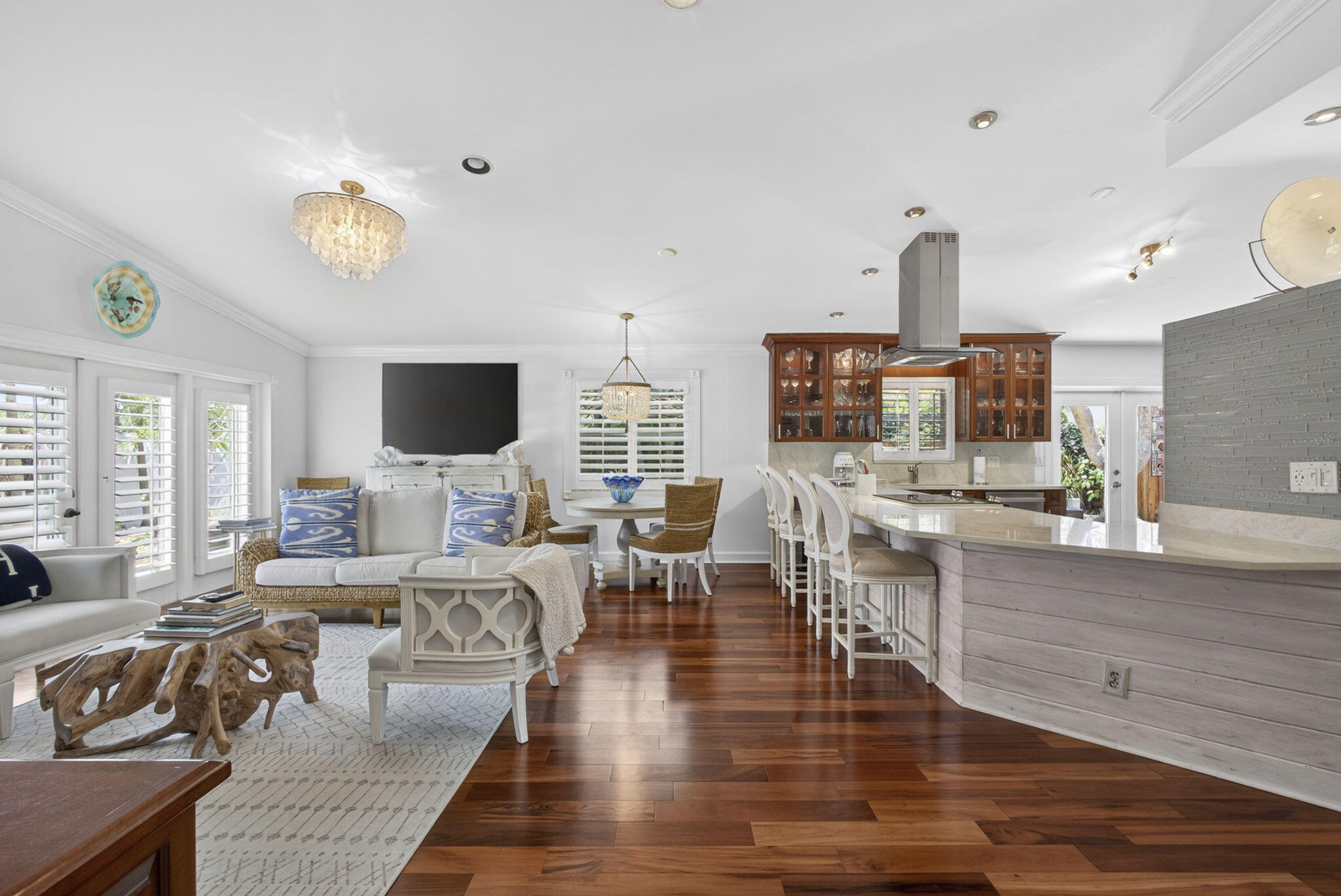 CRYSTAL POINTE 2 - Residential