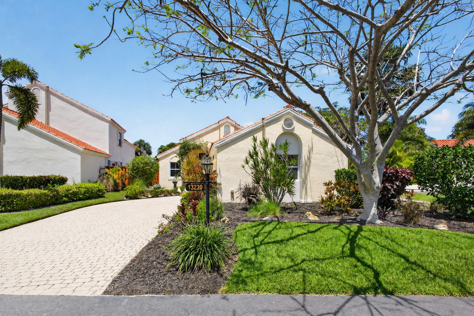 CRYSTAL POINTE 2 - Residential