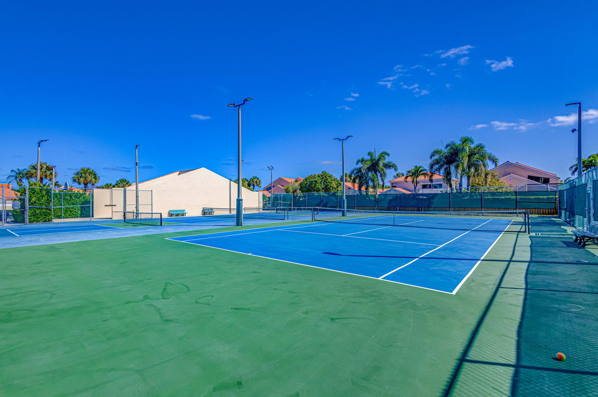 CRYSTAL POINTE 2 - Residential