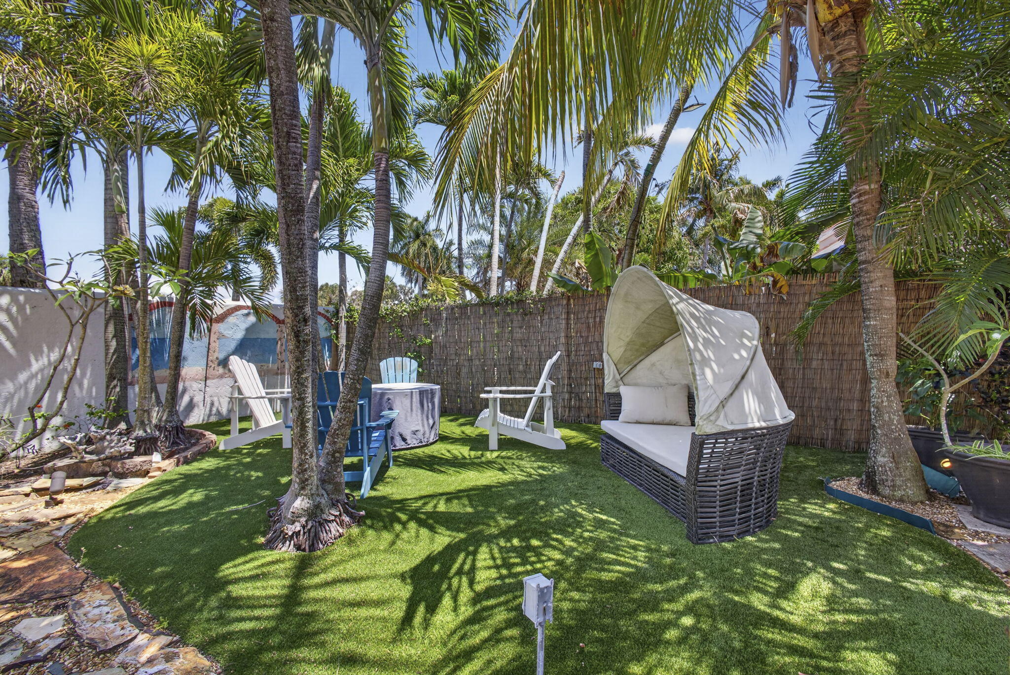 CRYSTAL POINTE 2 - Residential