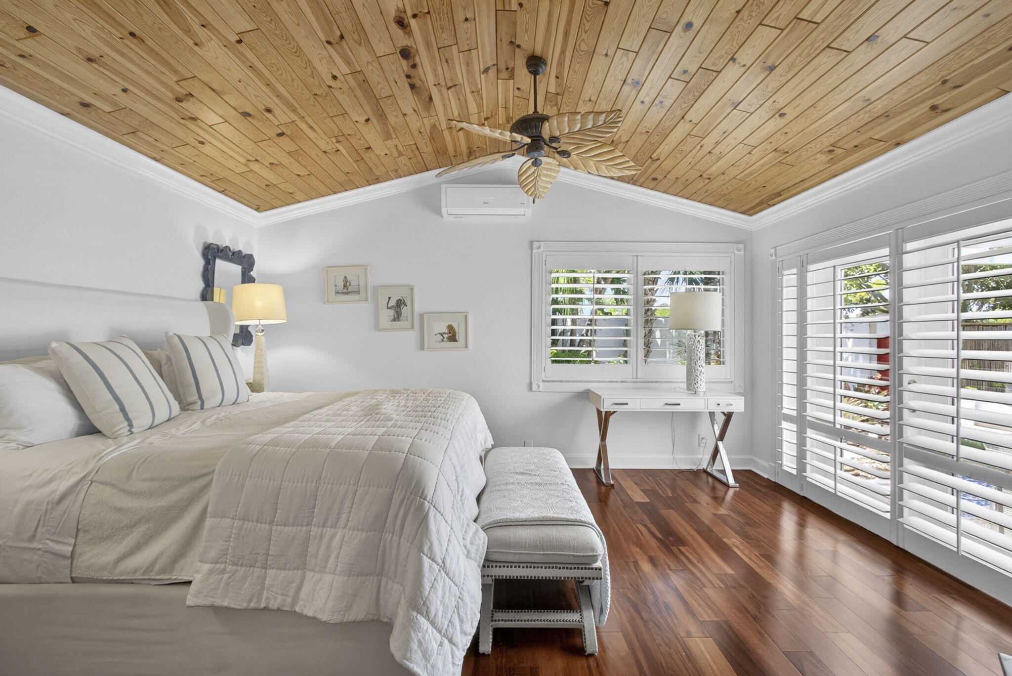 CRYSTAL POINTE 2 - Residential