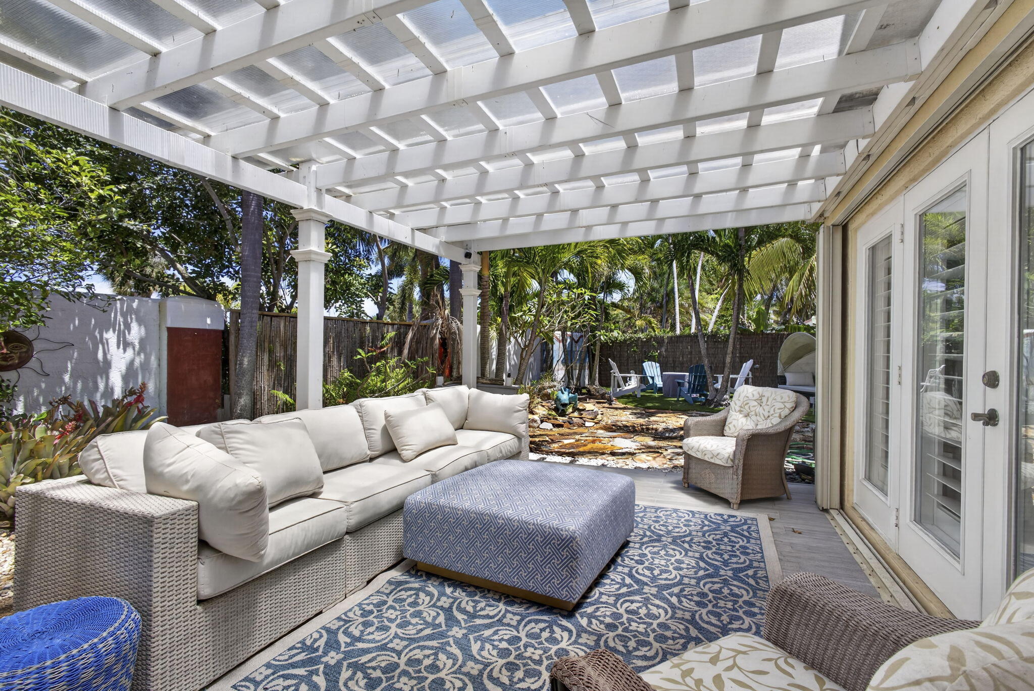 CRYSTAL POINTE 2 - Residential