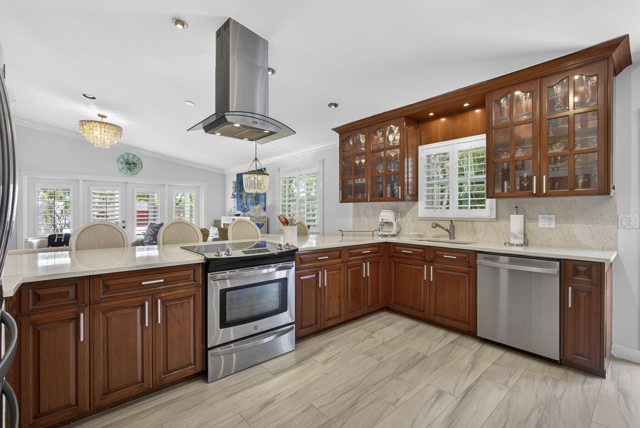 CRYSTAL POINTE 2 - Residential