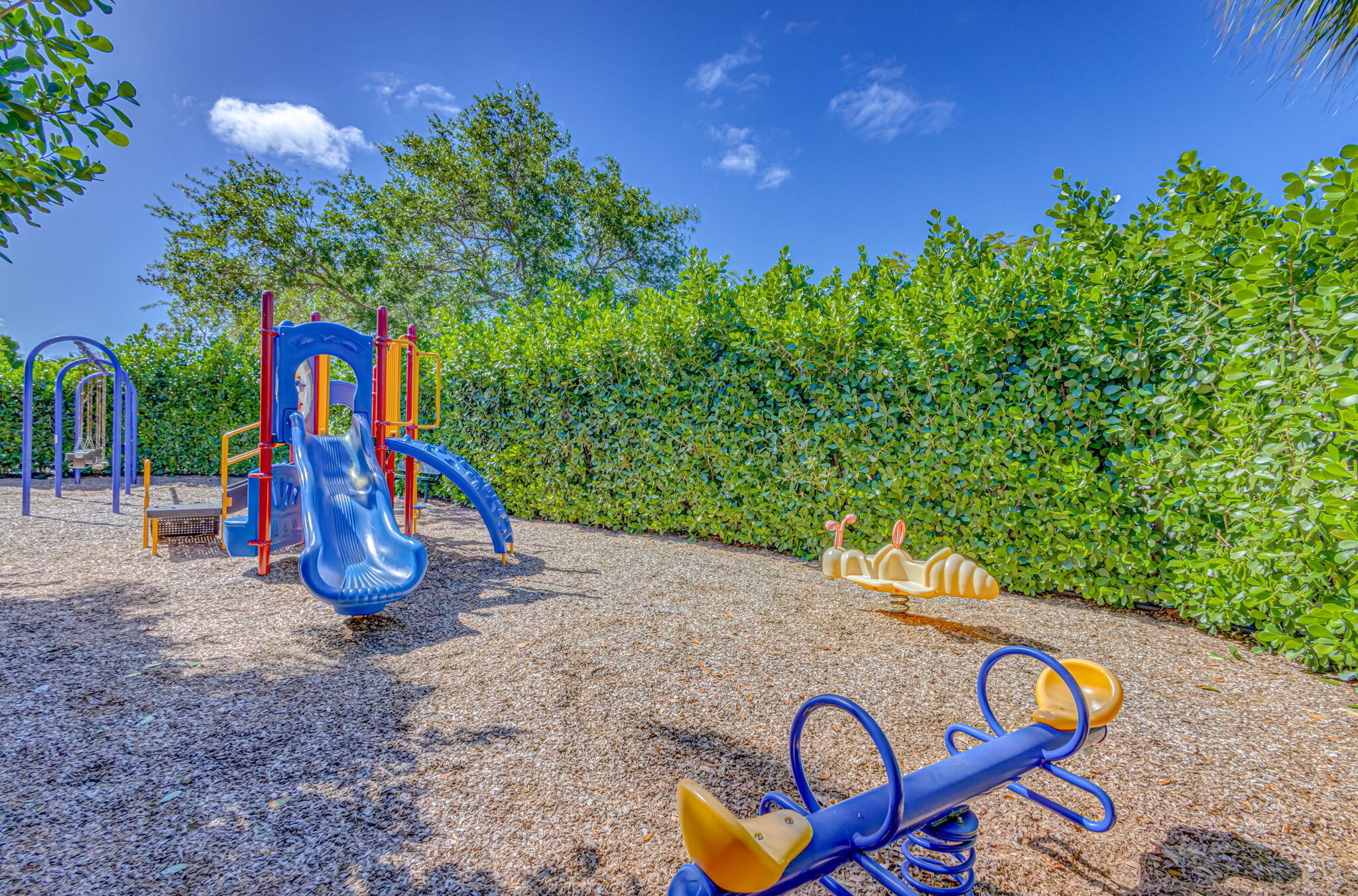 CRYSTAL POINTE 2 - Residential