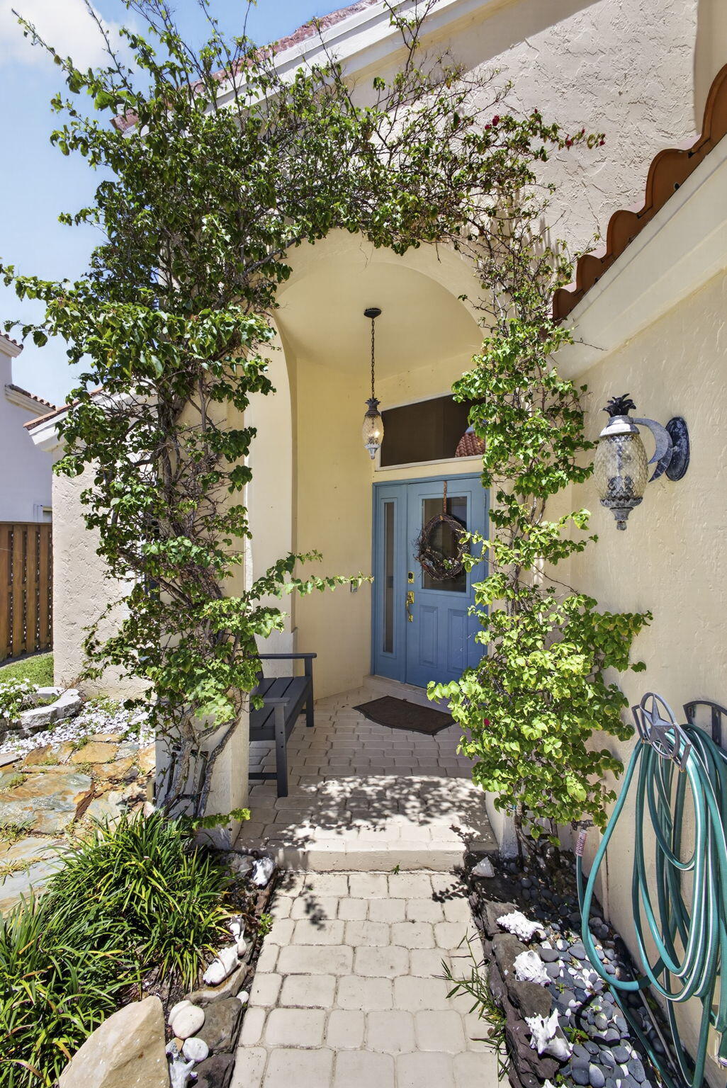 CRYSTAL POINTE 2 - Residential