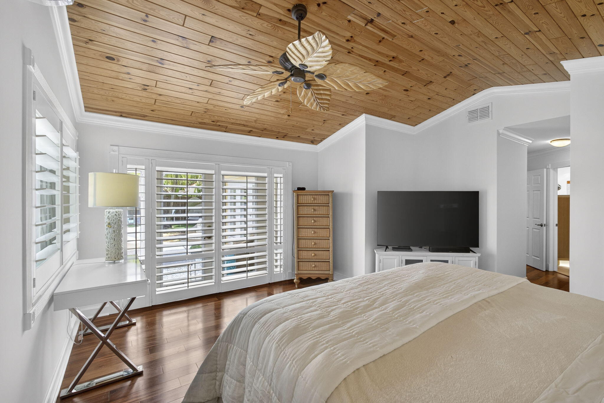 CRYSTAL POINTE 2 - Residential