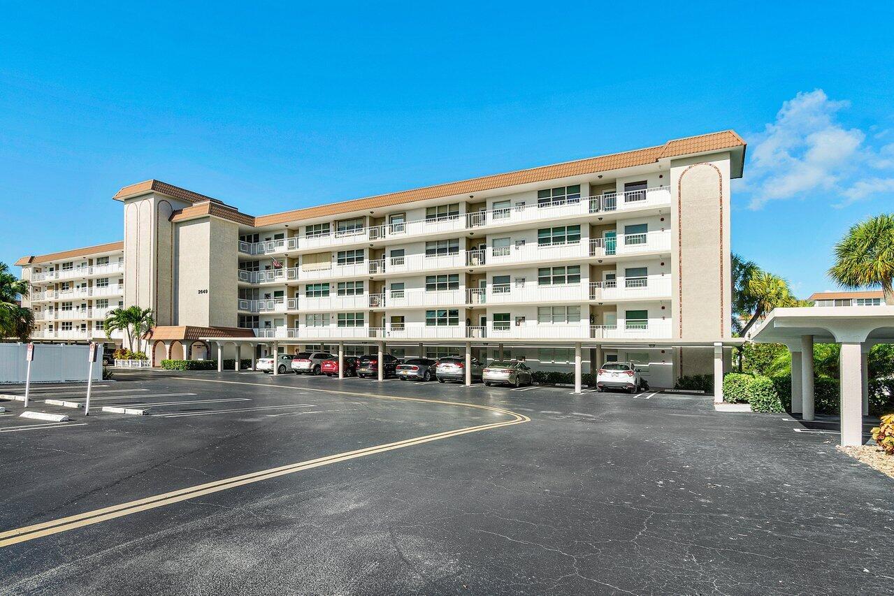 TROPIC BAY CONDOMINIUM & MARINA - Residential