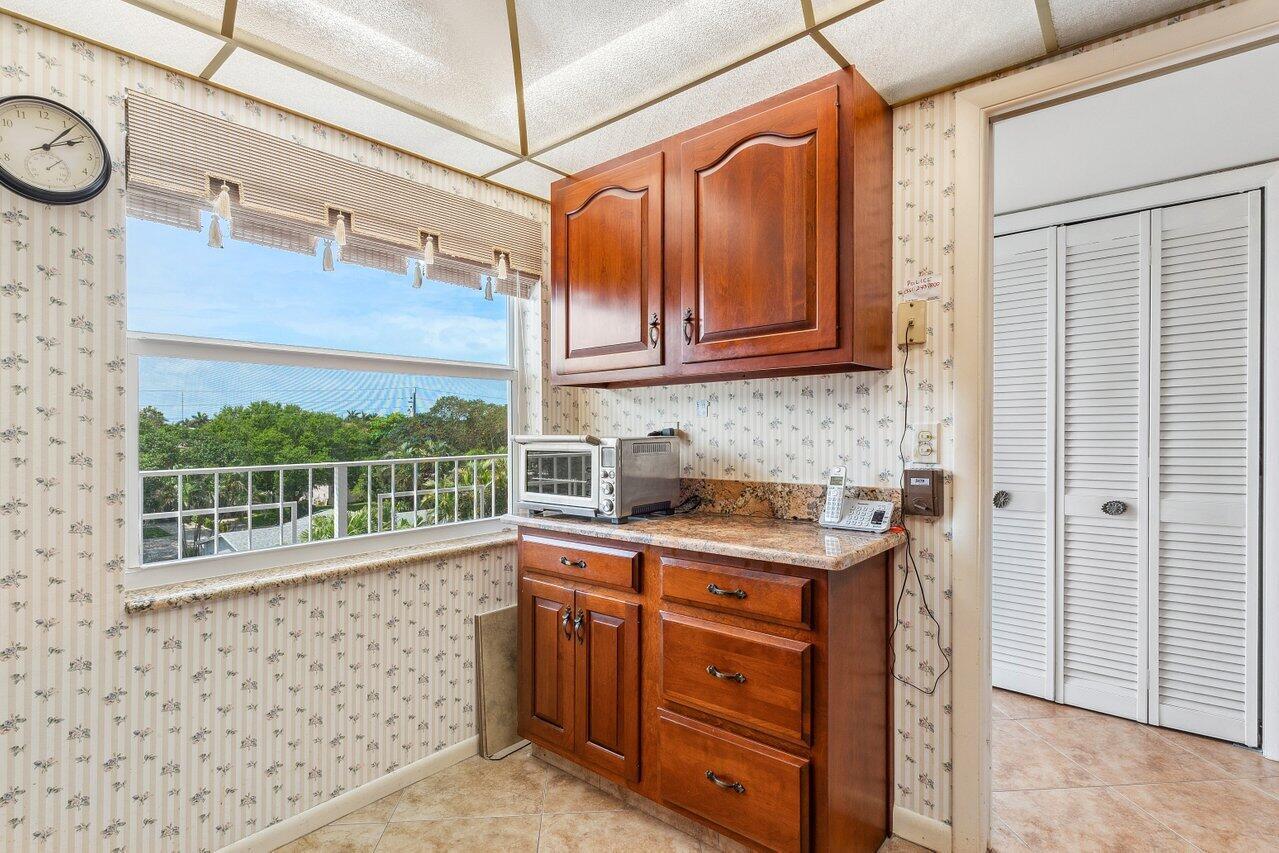 TROPIC BAY CONDOMINIUM & MARINA - Residential