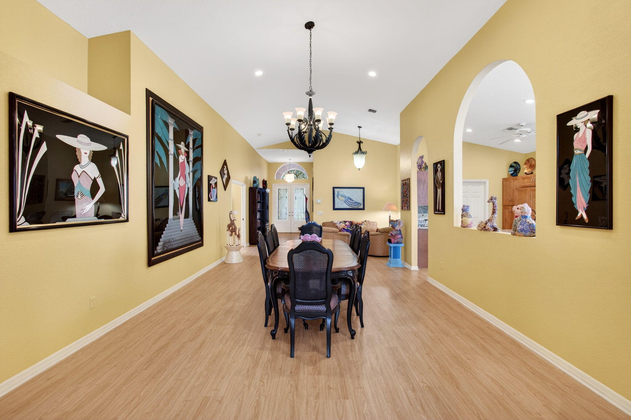 CORAL LAKES - Residential