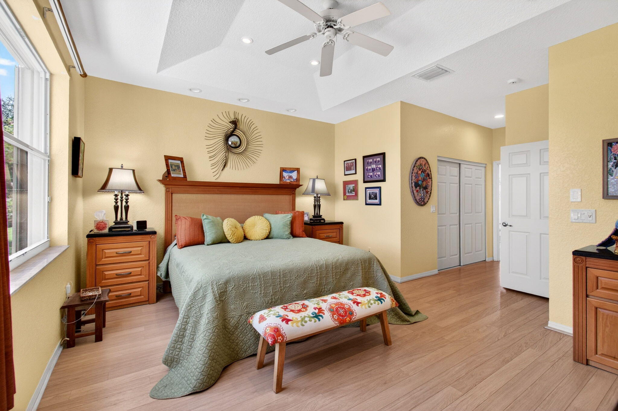 CORAL LAKES - Residential