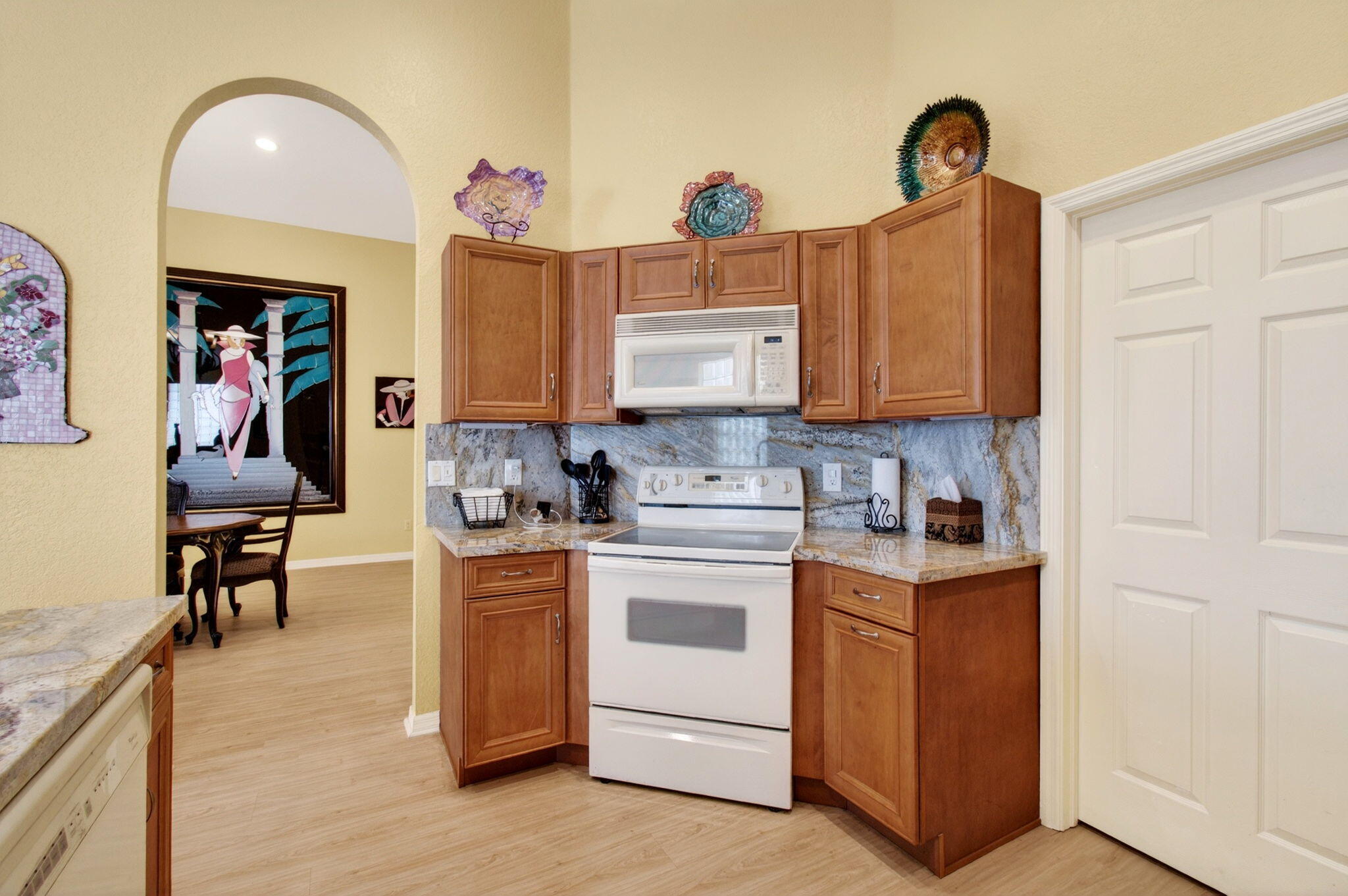 CORAL LAKES - Residential