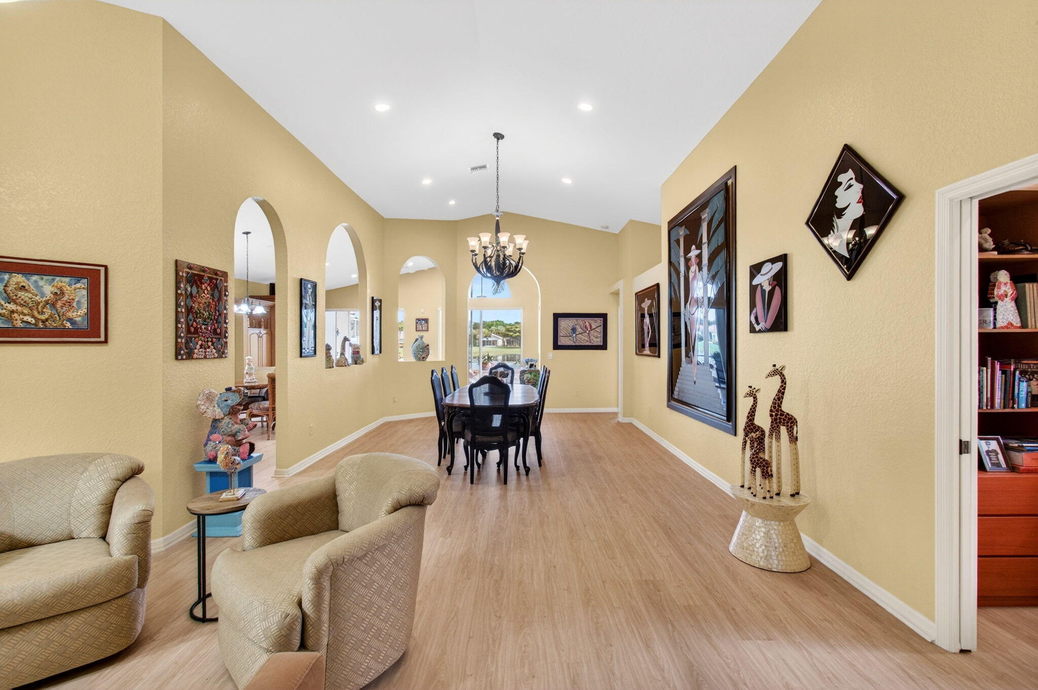 CORAL LAKES - Residential