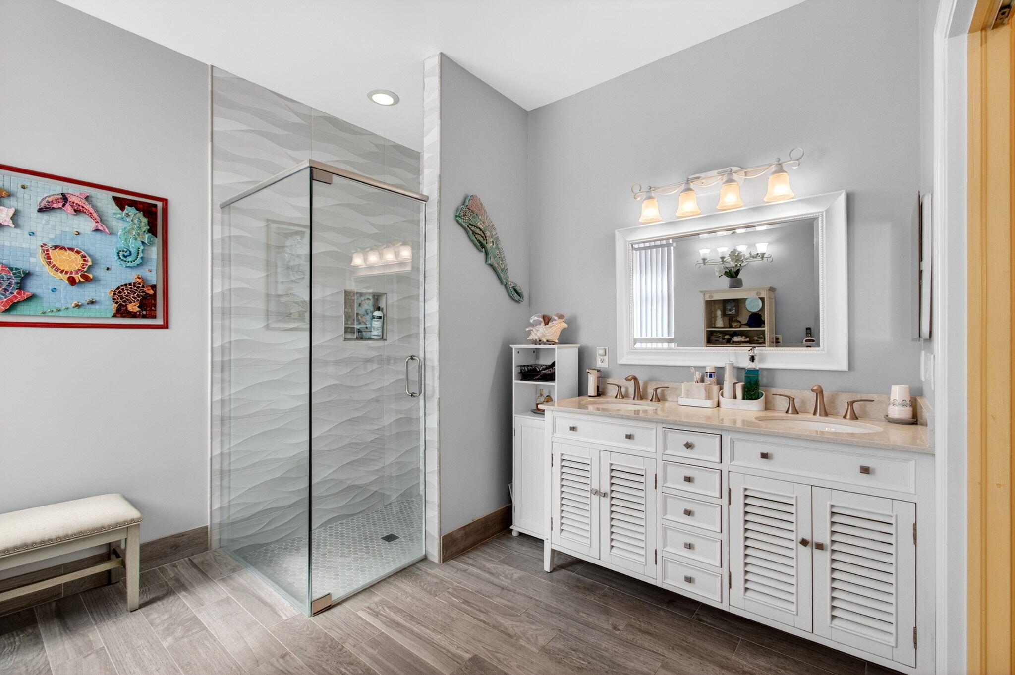 CORAL LAKES - Residential