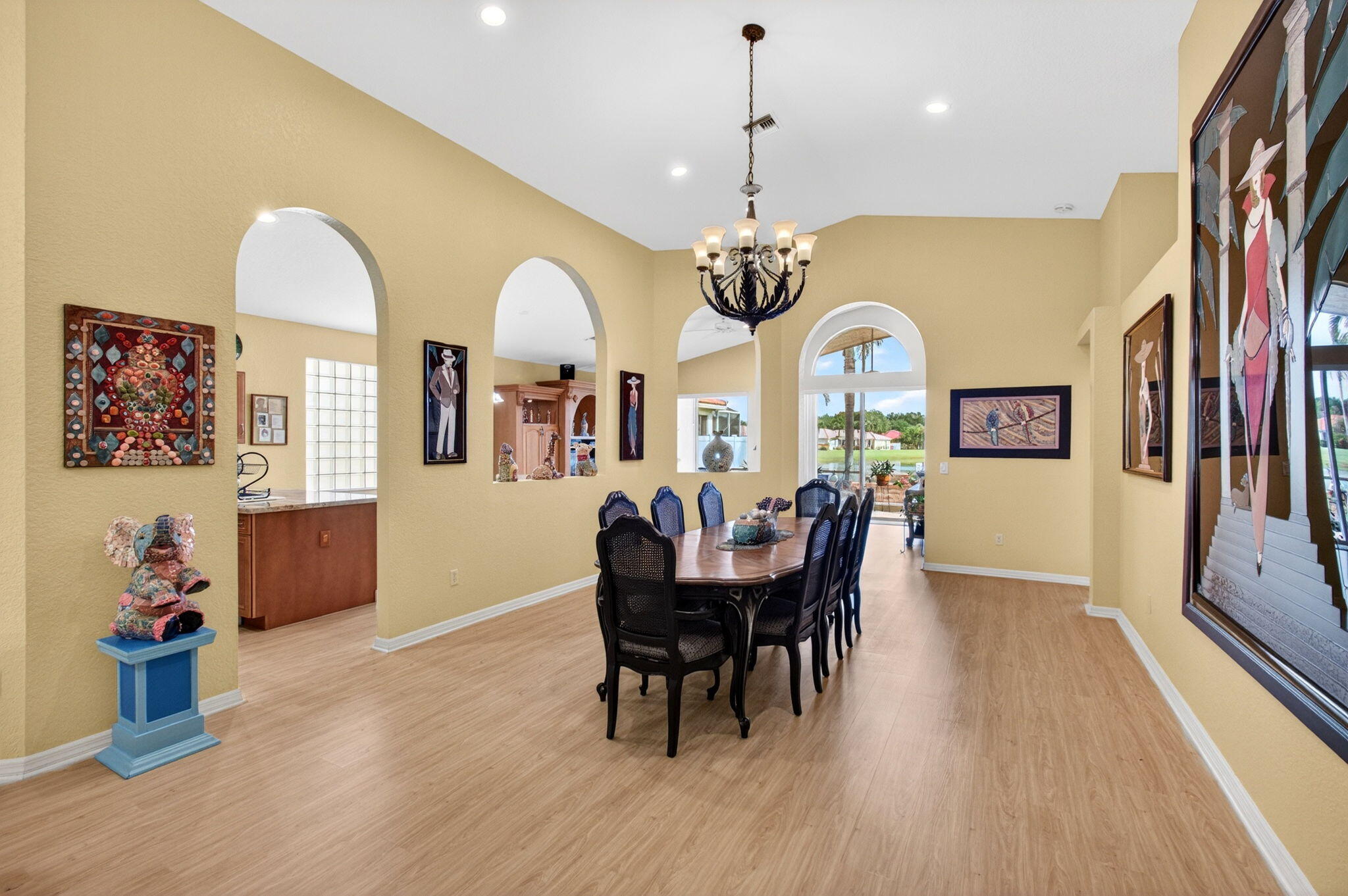 CORAL LAKES - Residential