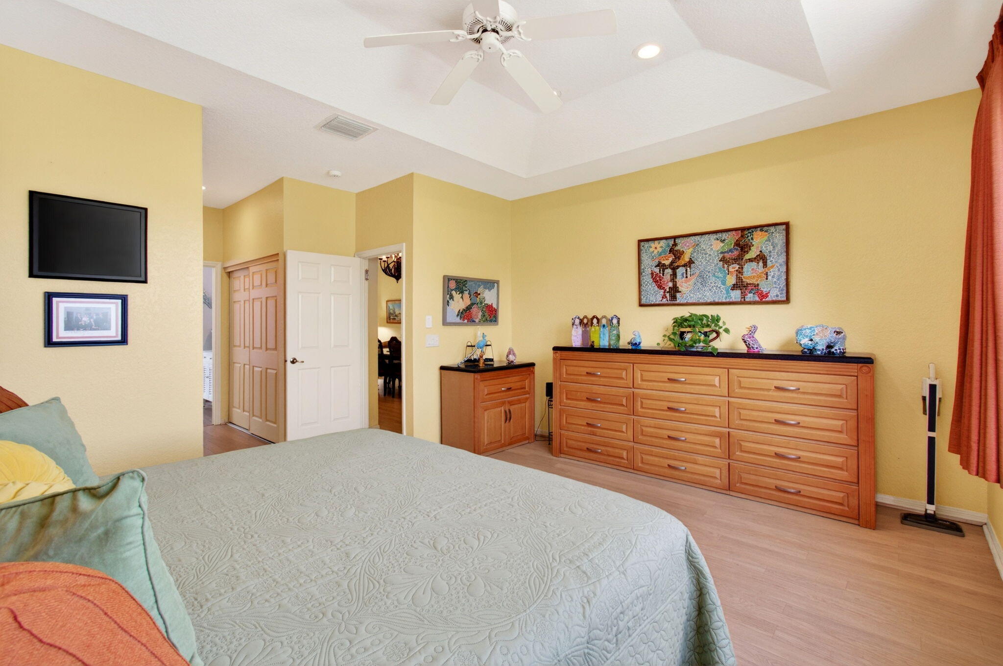 CORAL LAKES - Residential