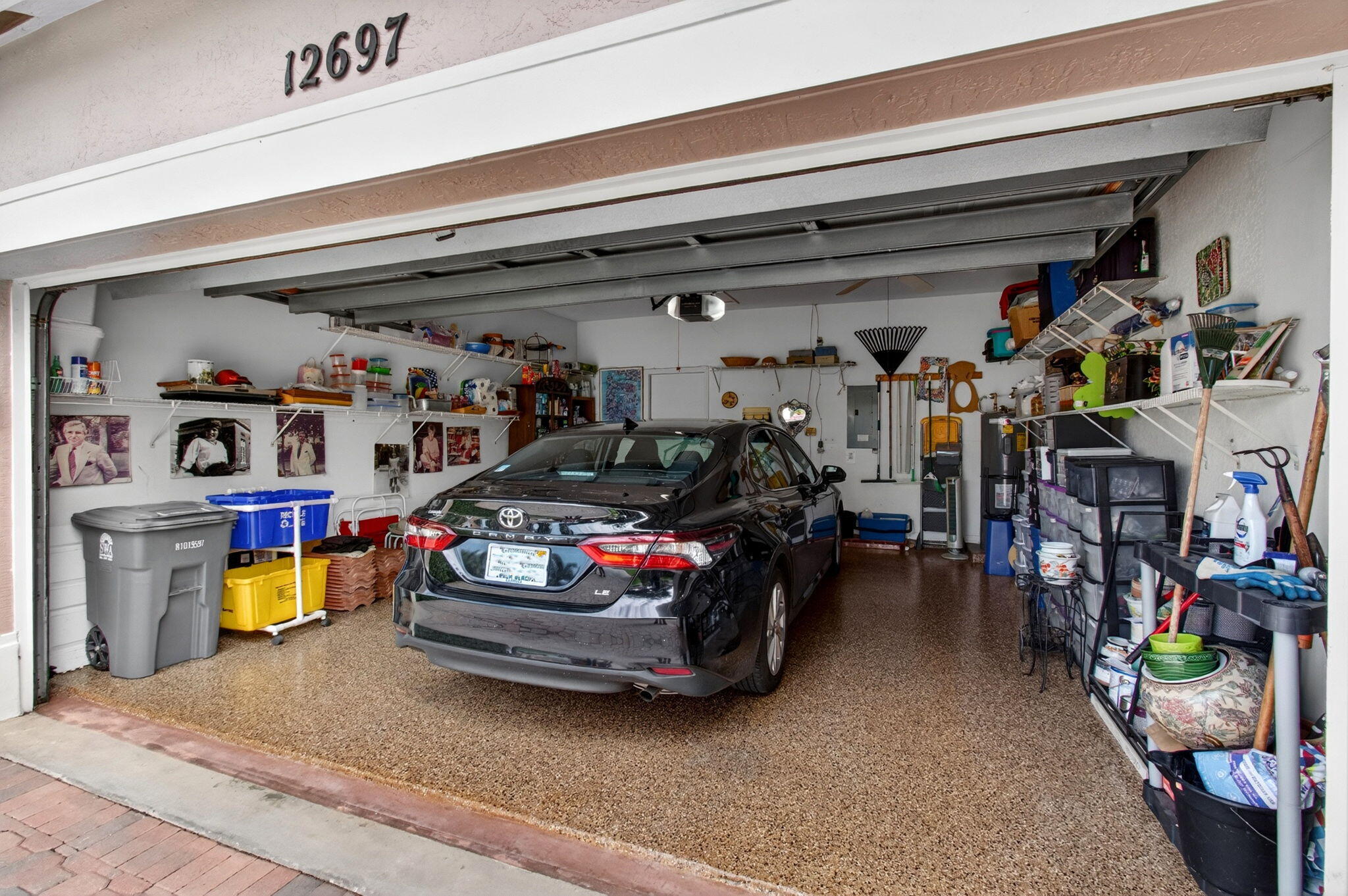 CORAL LAKES - Residential