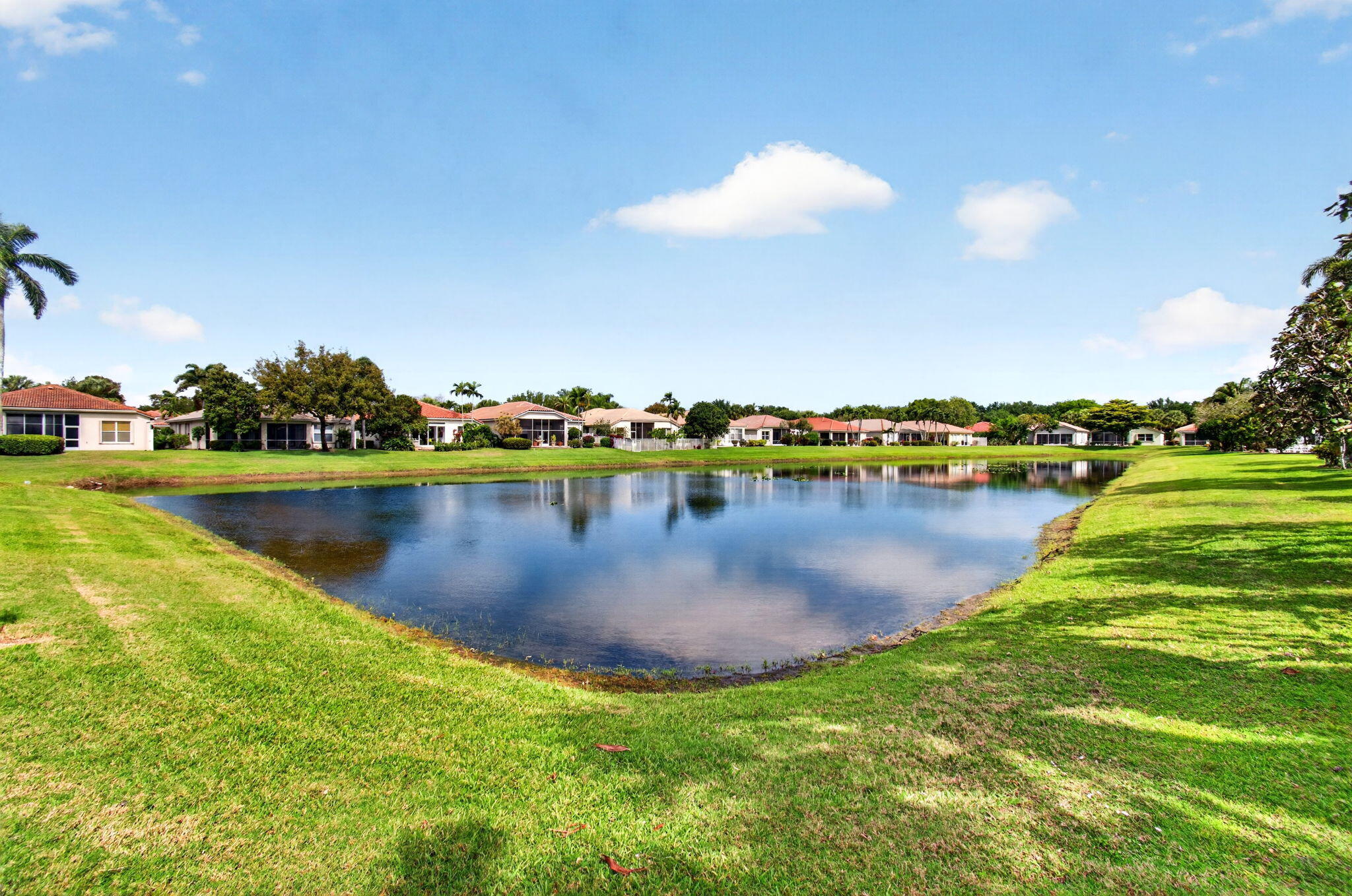 CORAL LAKES - Residential