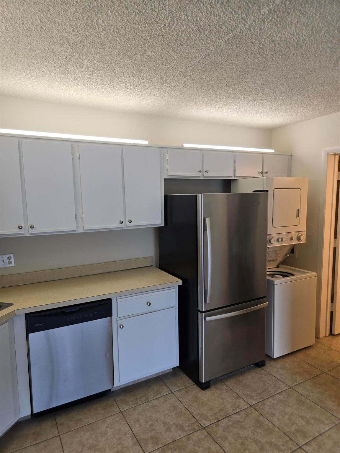 1107 Green Pine Boulevard D1