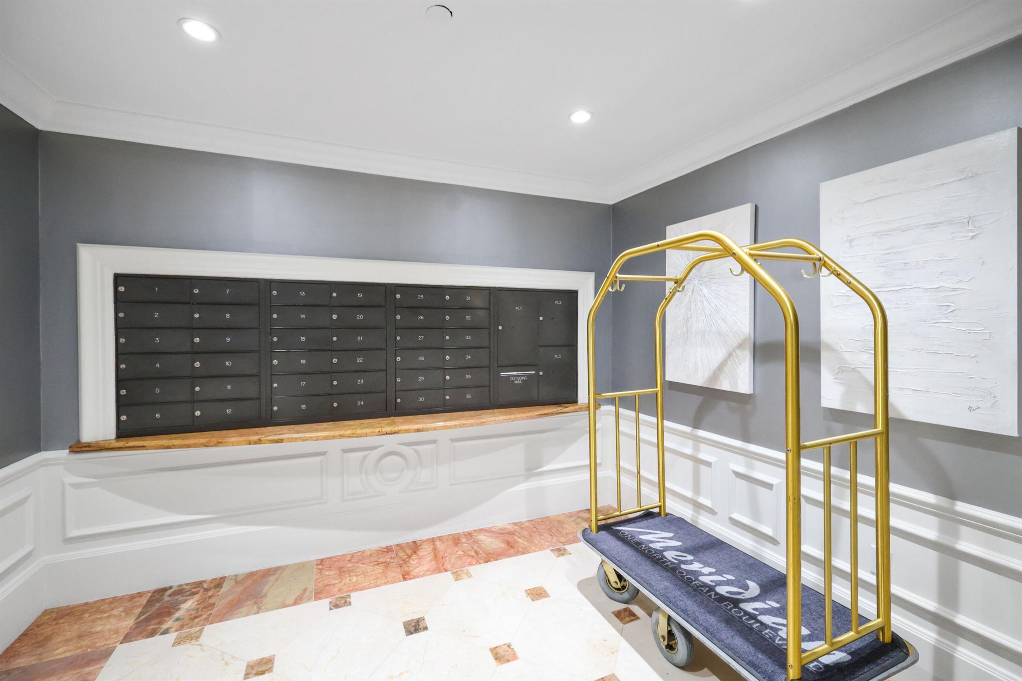 MERIDIAN AT ONE NORTH OCE - Residential